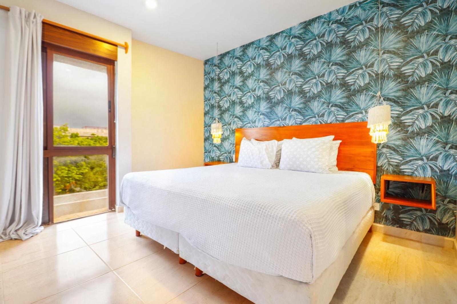 8ppl Penthouse Private Pool Apartment