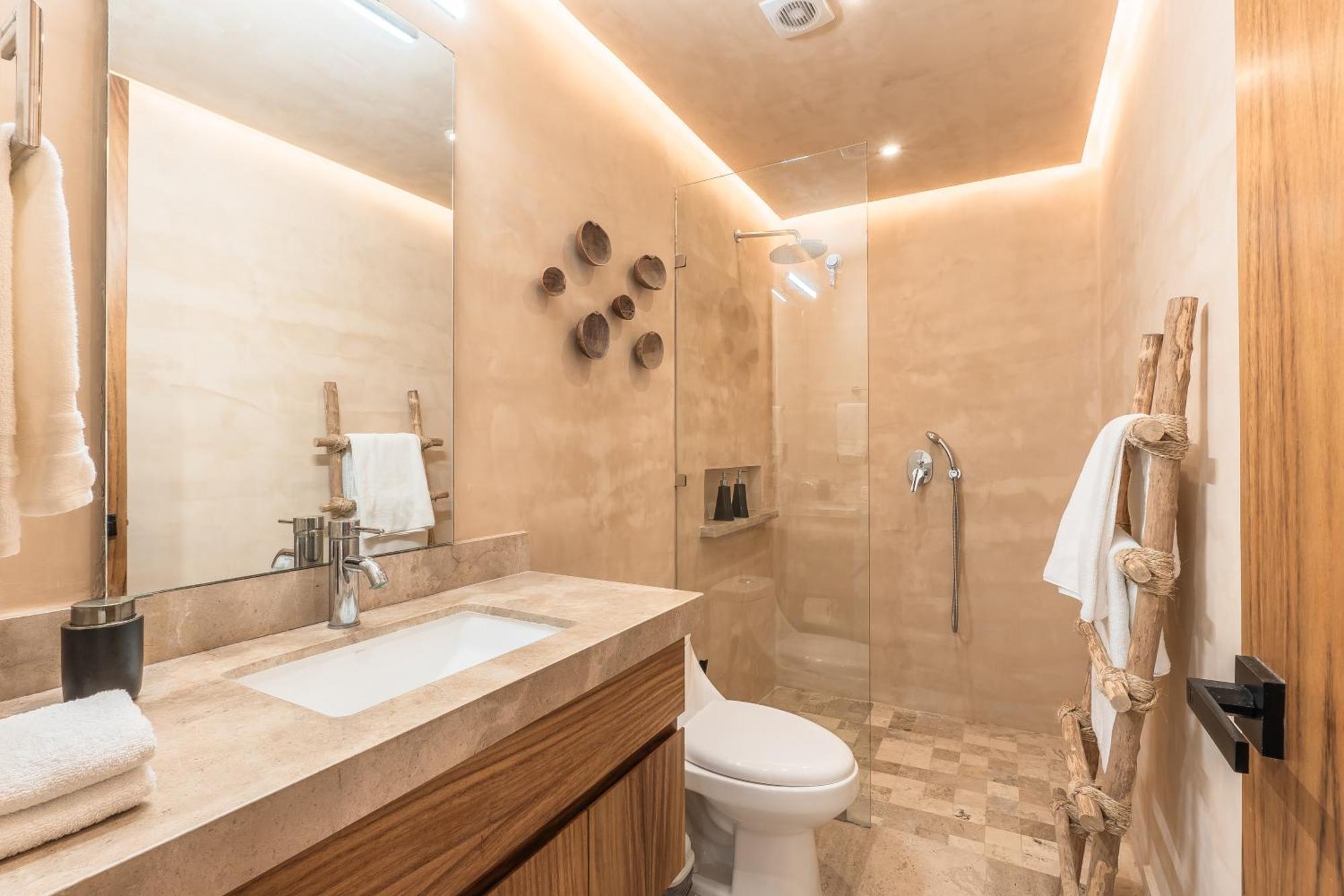 Apartment Direct Access To The & Private Rooftop Pool *