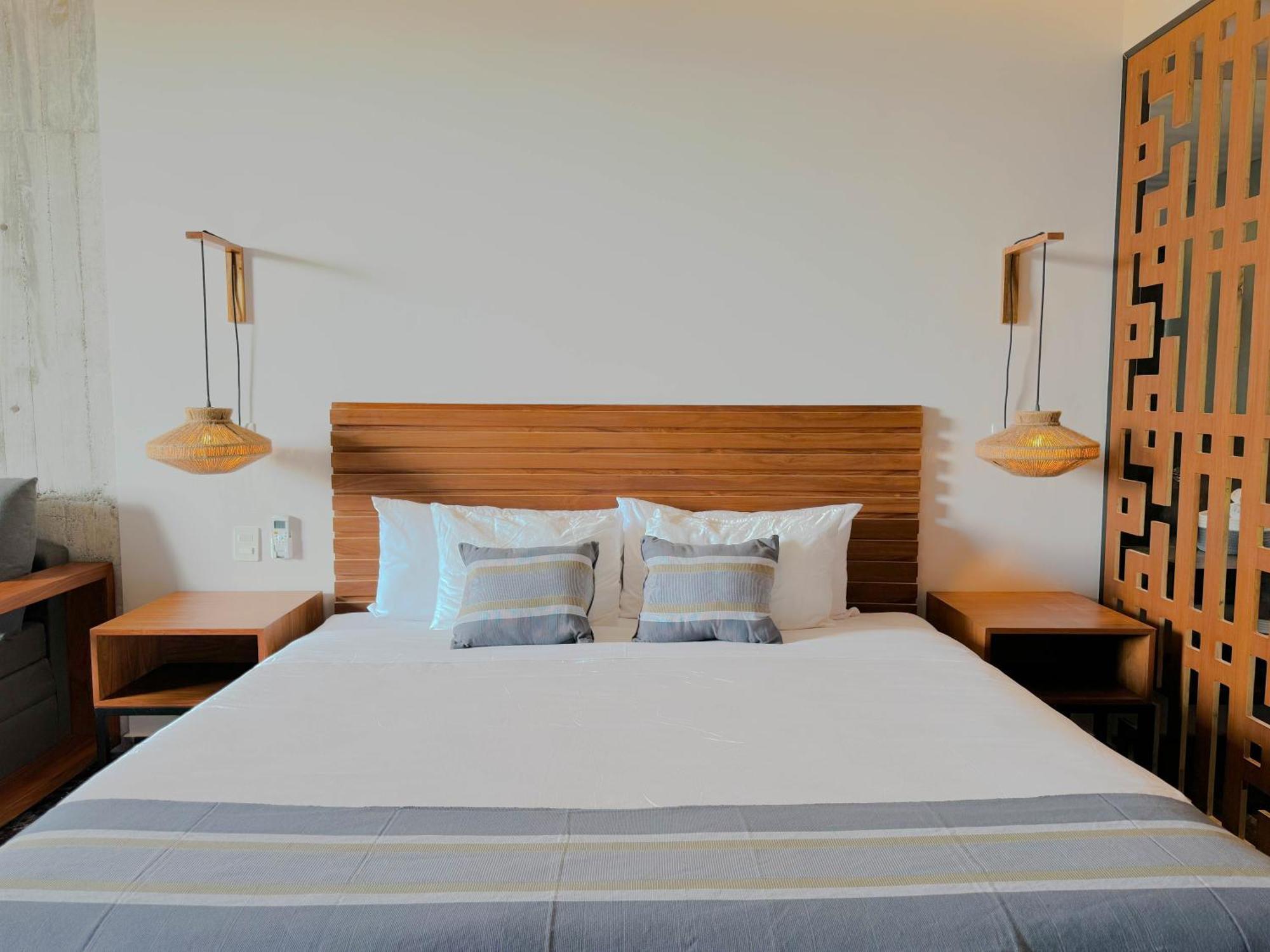 Luxury Studio-private Individual Pool-iik C409 By Sandy Powerful Apartment *