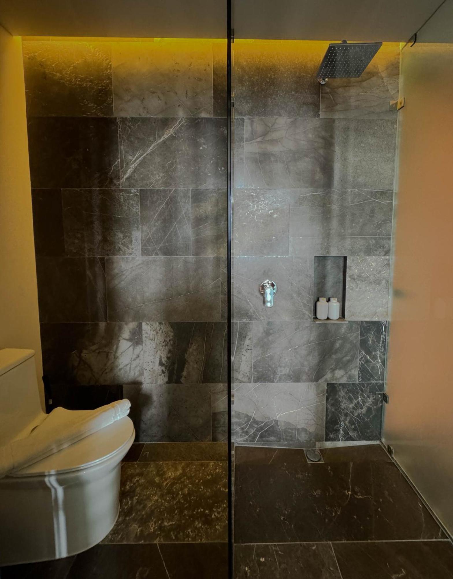 Apartment Luxury Studio-private Individual Pool-iik C409 By Sandy Powerful