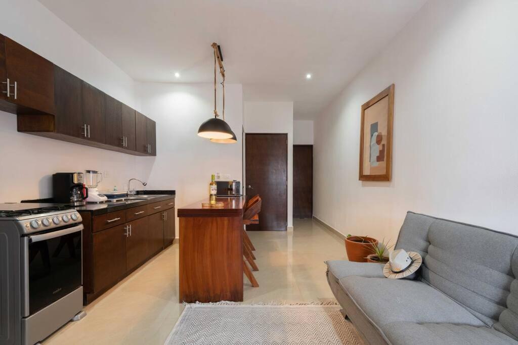 Flat Close To The 2 Apartment *