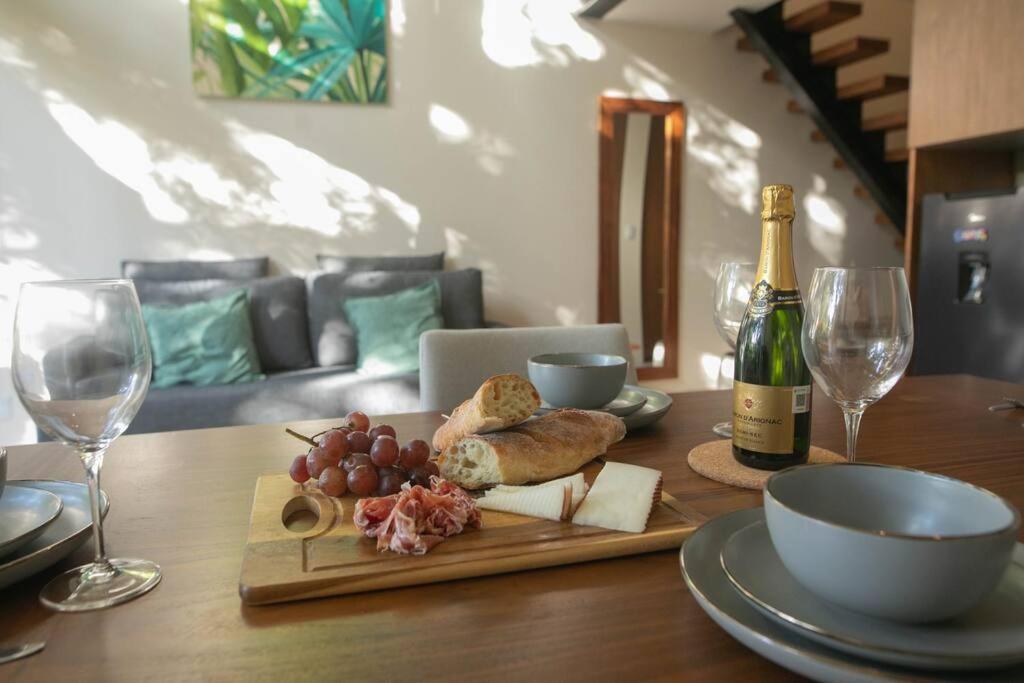 Mistiq Jungle Loft ~ Pool & Gym Apartment Tulum