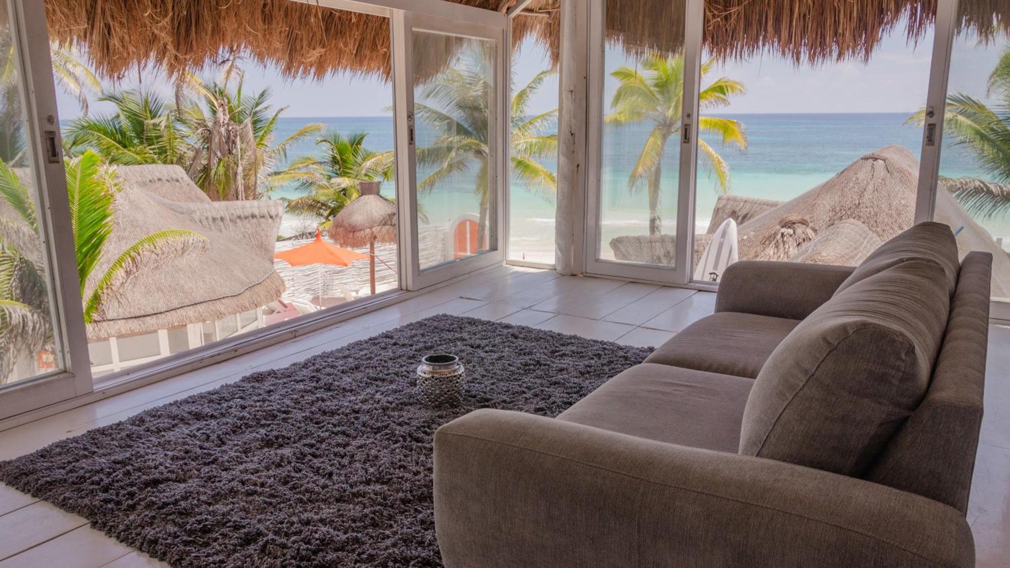 12br Beachfront Private With Infinity Pool By Solmar Pousada