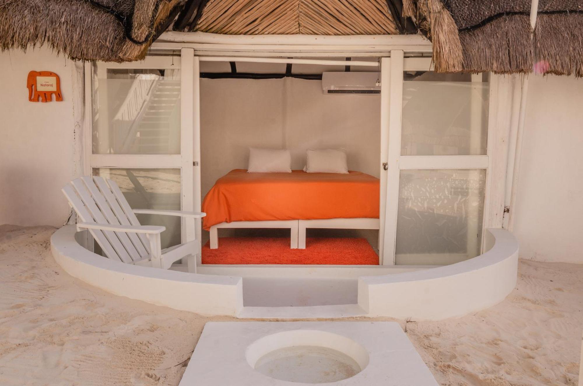 Pousada 12br Beachfront Private With Infinity Pool By Solmar