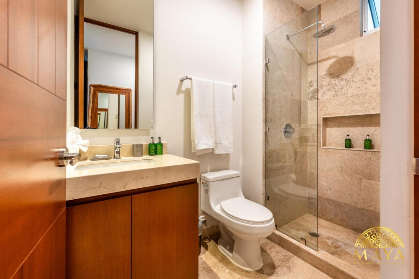 Nhoa 211c Lux 1br Pool View In Aldea Zama Holiday home Tulum