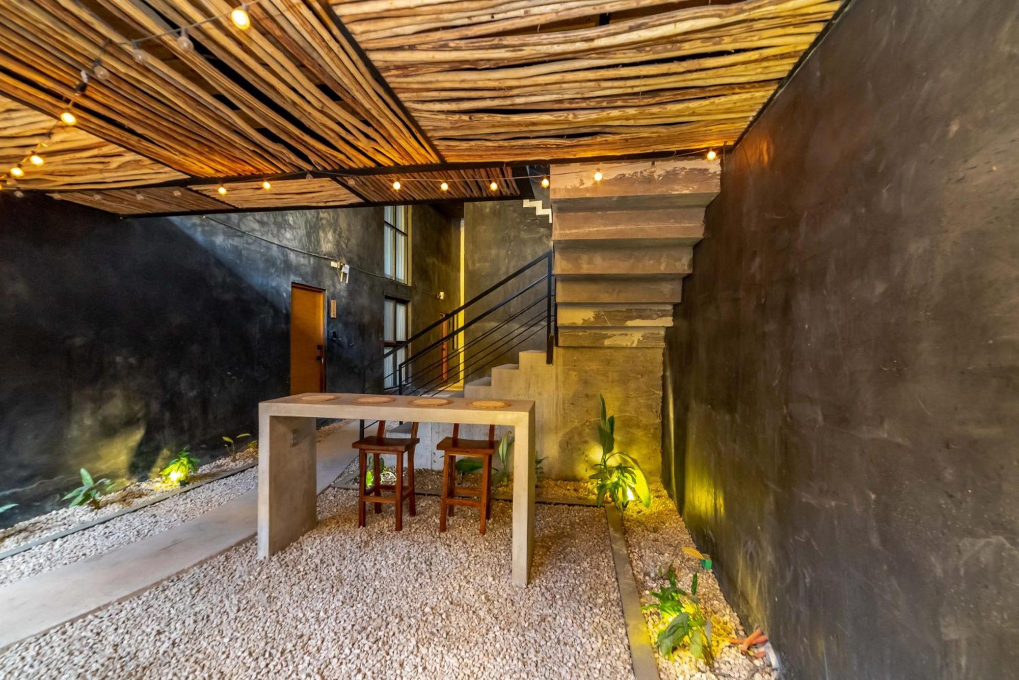 The Teodoro Aparthotel