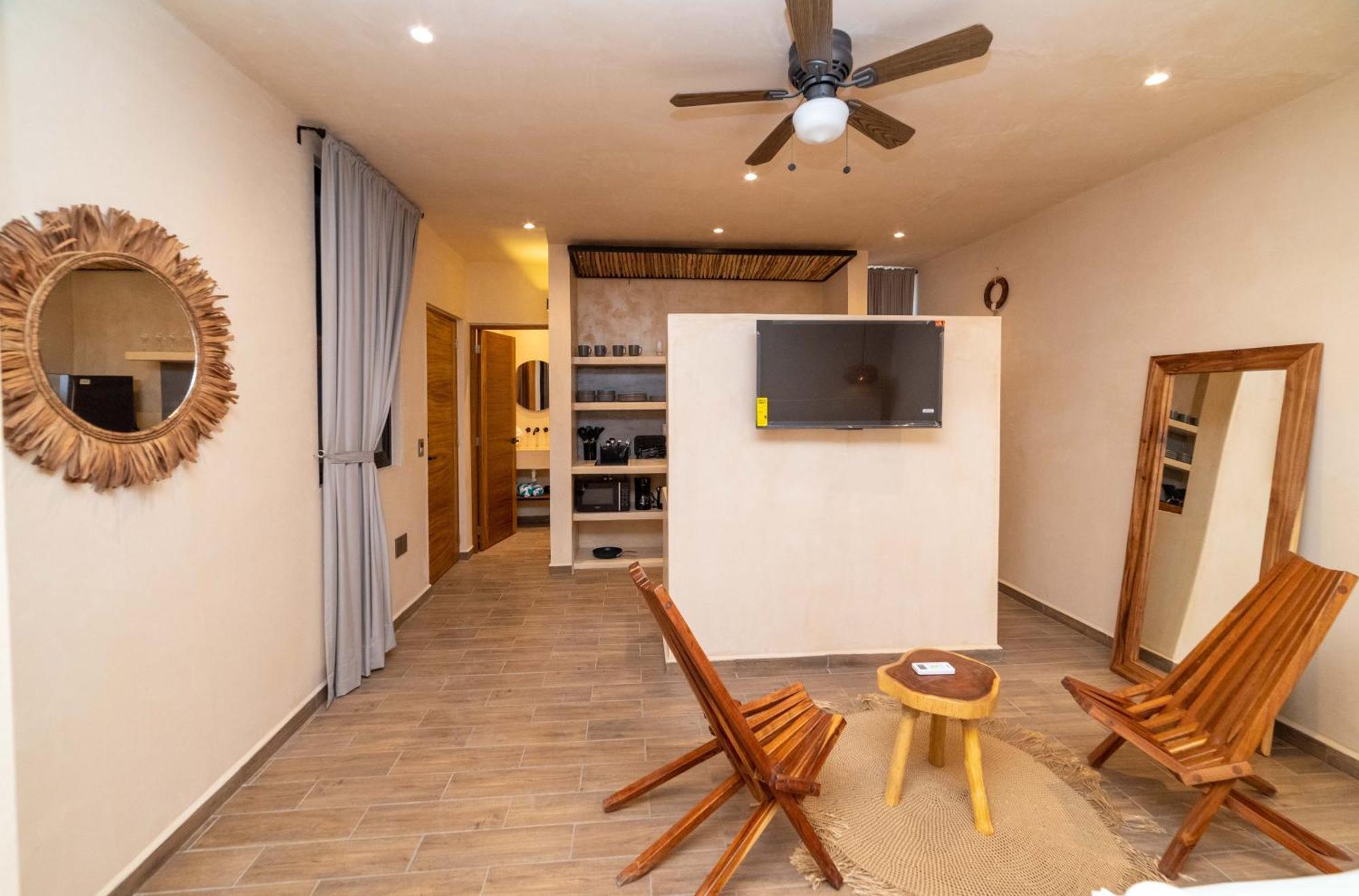 The Teodoro Aparthotel