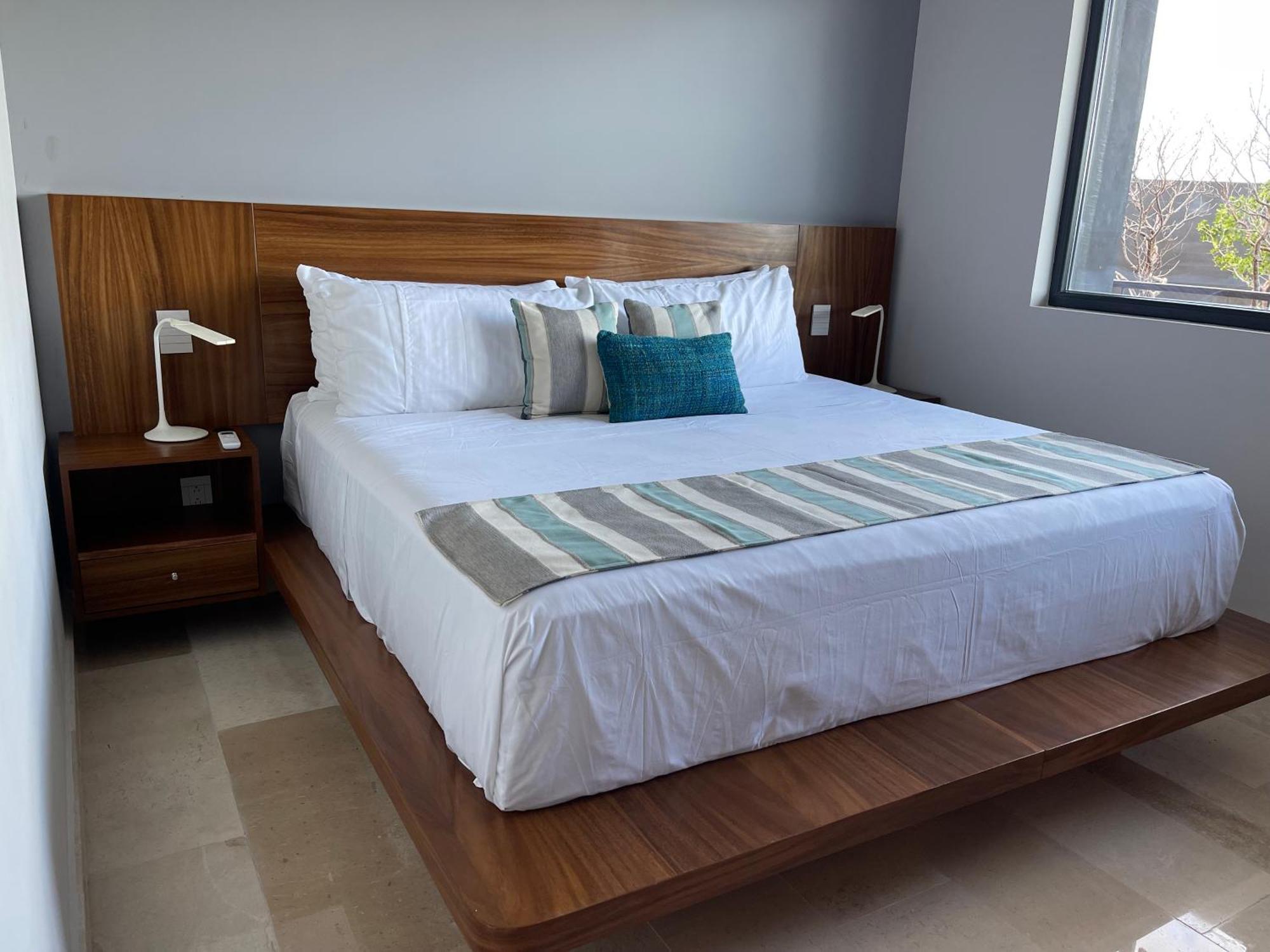 Arova By Seashore Cancun Apartment *
