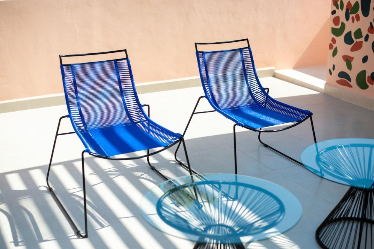 Shes Moody 3 Bed Penthouse With Yard Pools Rooftop Aircon 15 Minute Drive To The Holiday home Tulum