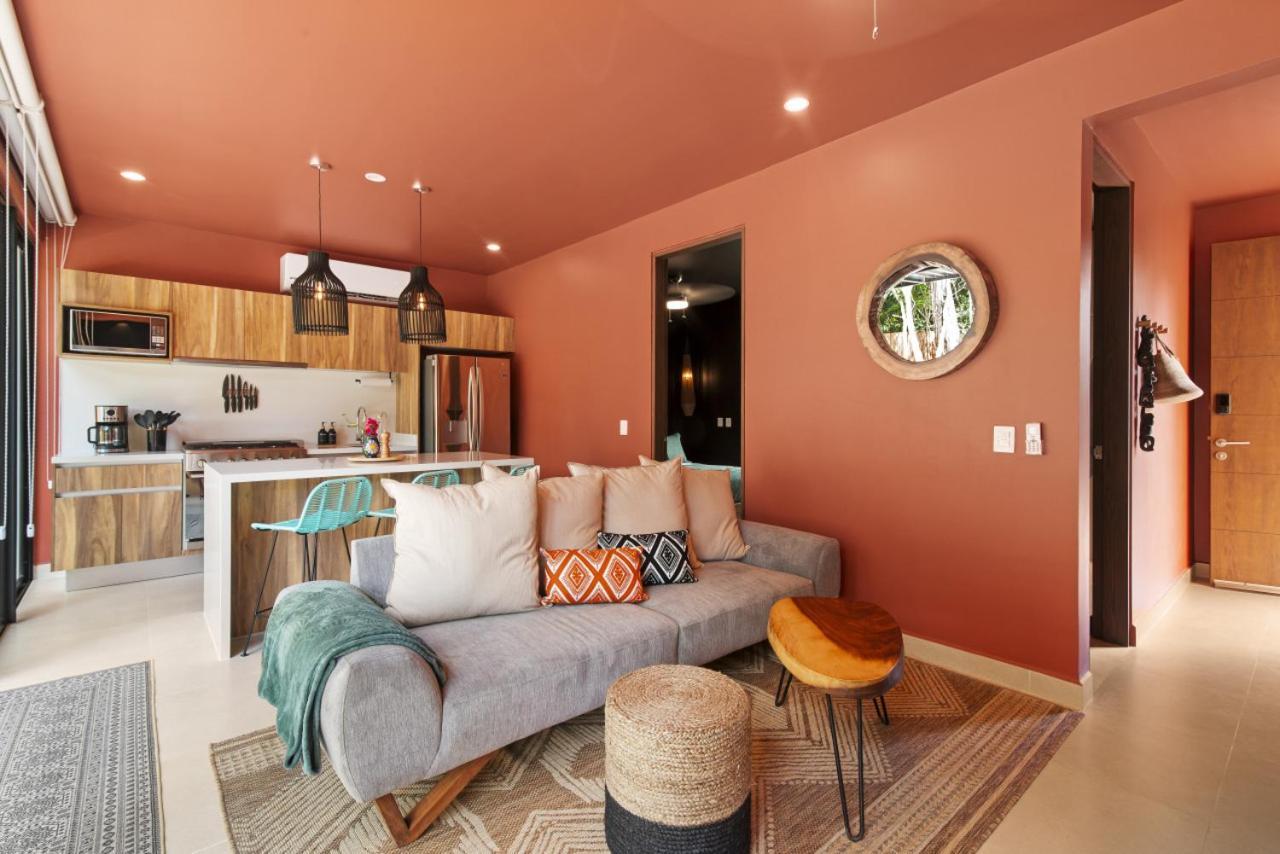 Holiday home Shes Moody 3 Bed Penthouse With Yard Pools Rooftop Aircon 15 Minute Drive To The