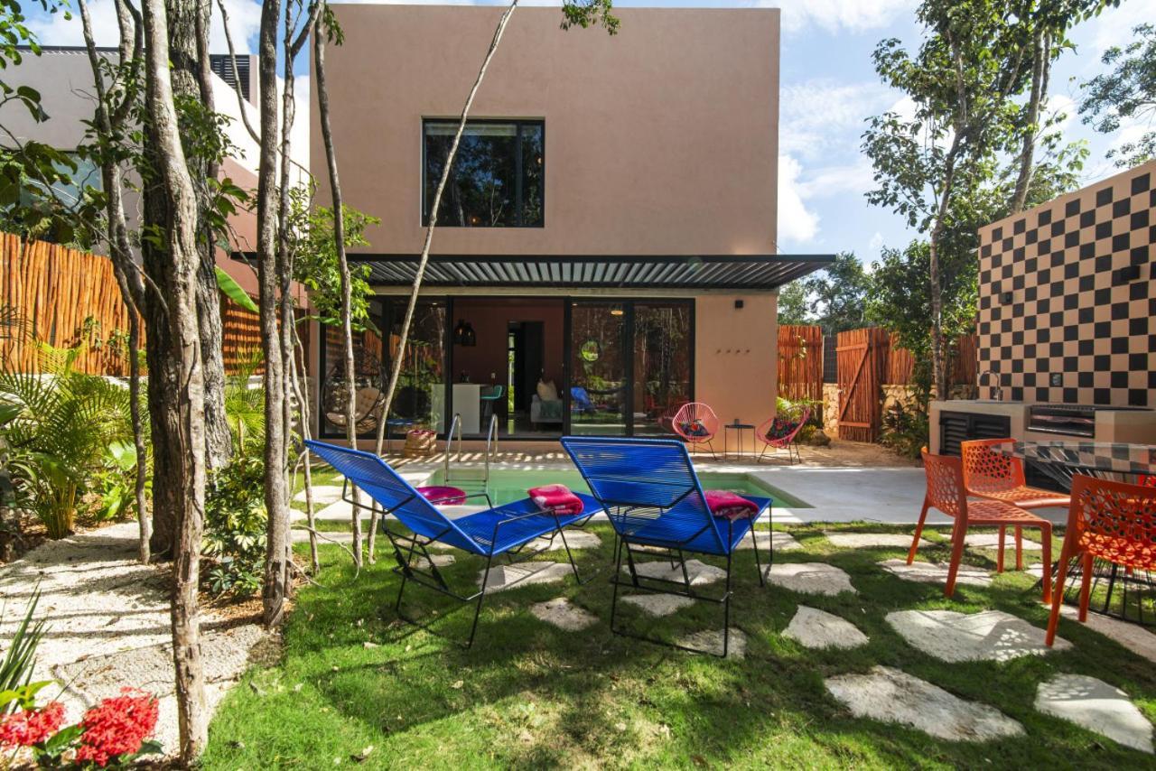 Shes Moody 3 Bed Penthouse With Yard Pools Rooftop Aircon 15 Minute Drive To The