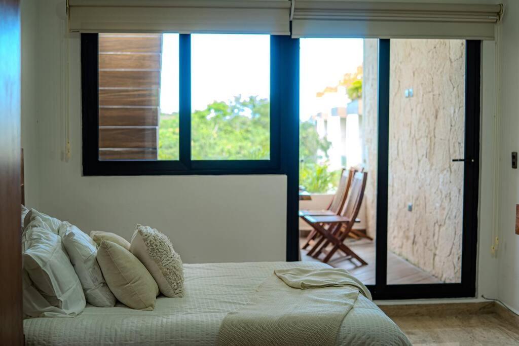 Ph With Private Pool And Bikes Apartment *