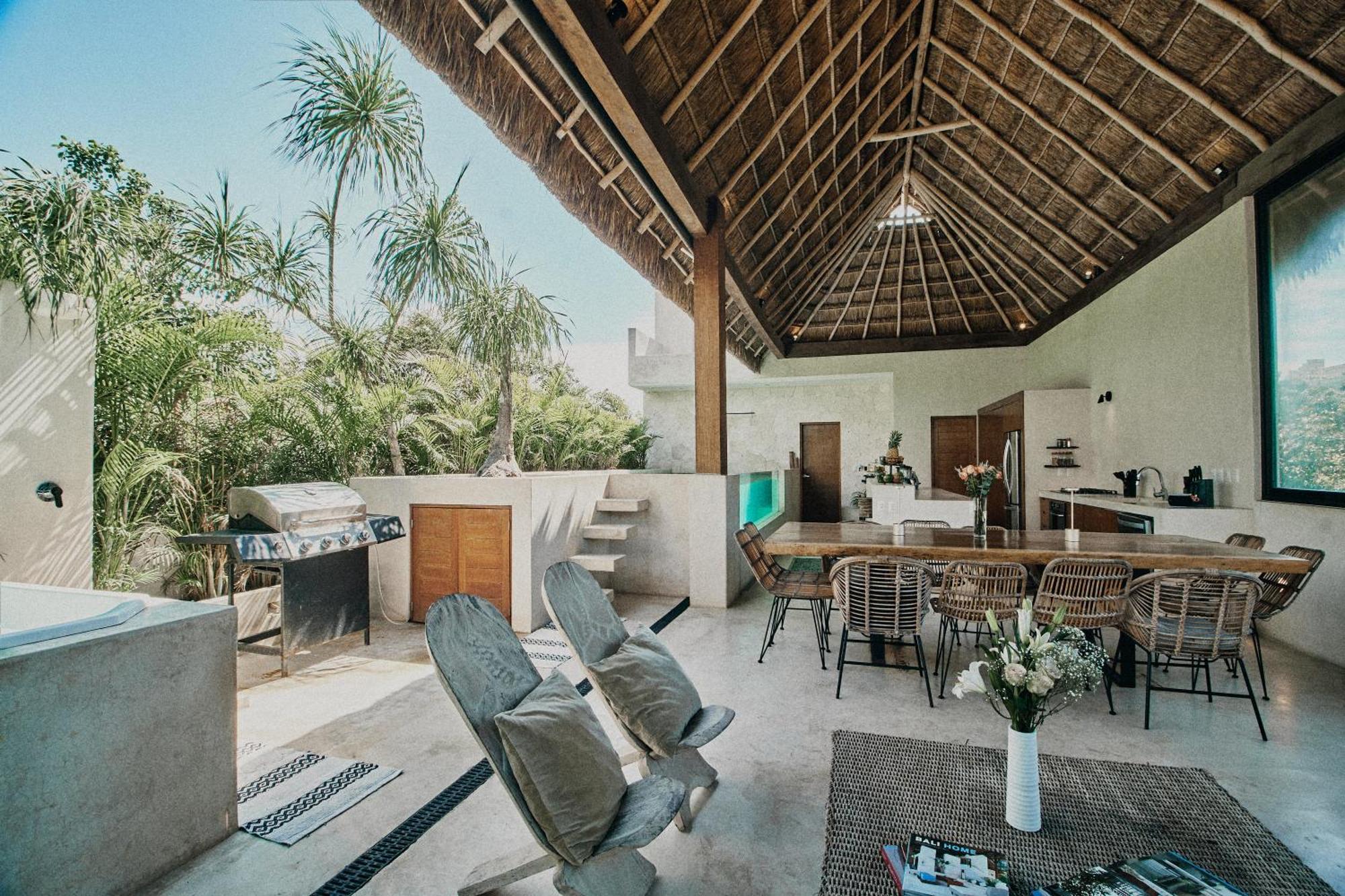 Yax'na House Luxury 240m2 - 12 Persons - 6 - 2 Swimming Pool - 3 Jacuzzis Pousada Tulum