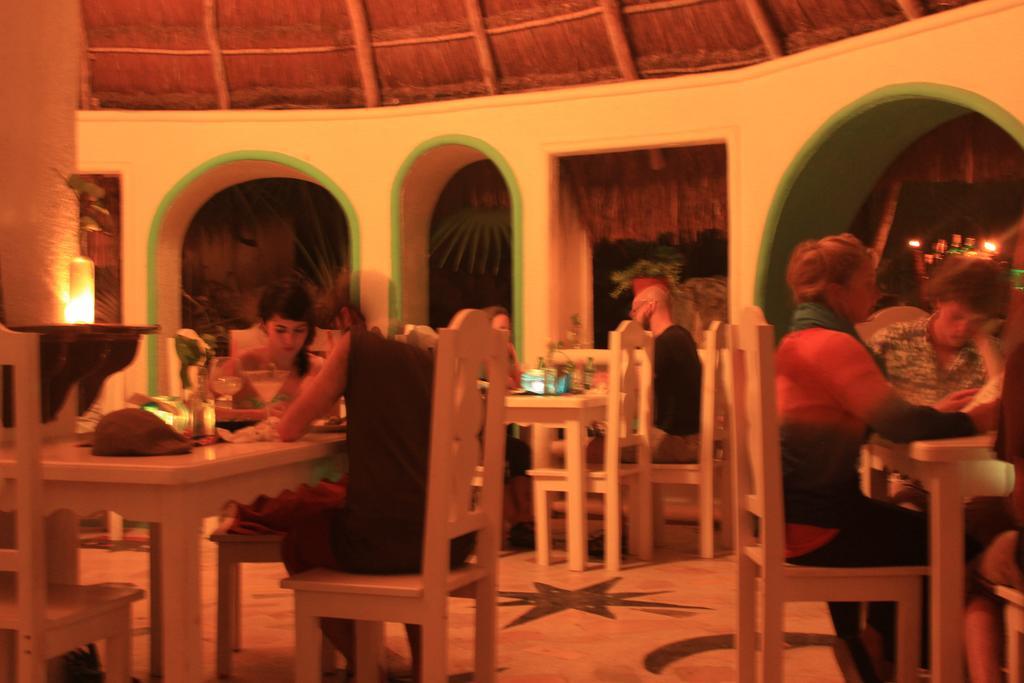 Turquesa Jungle Camping Acampamento