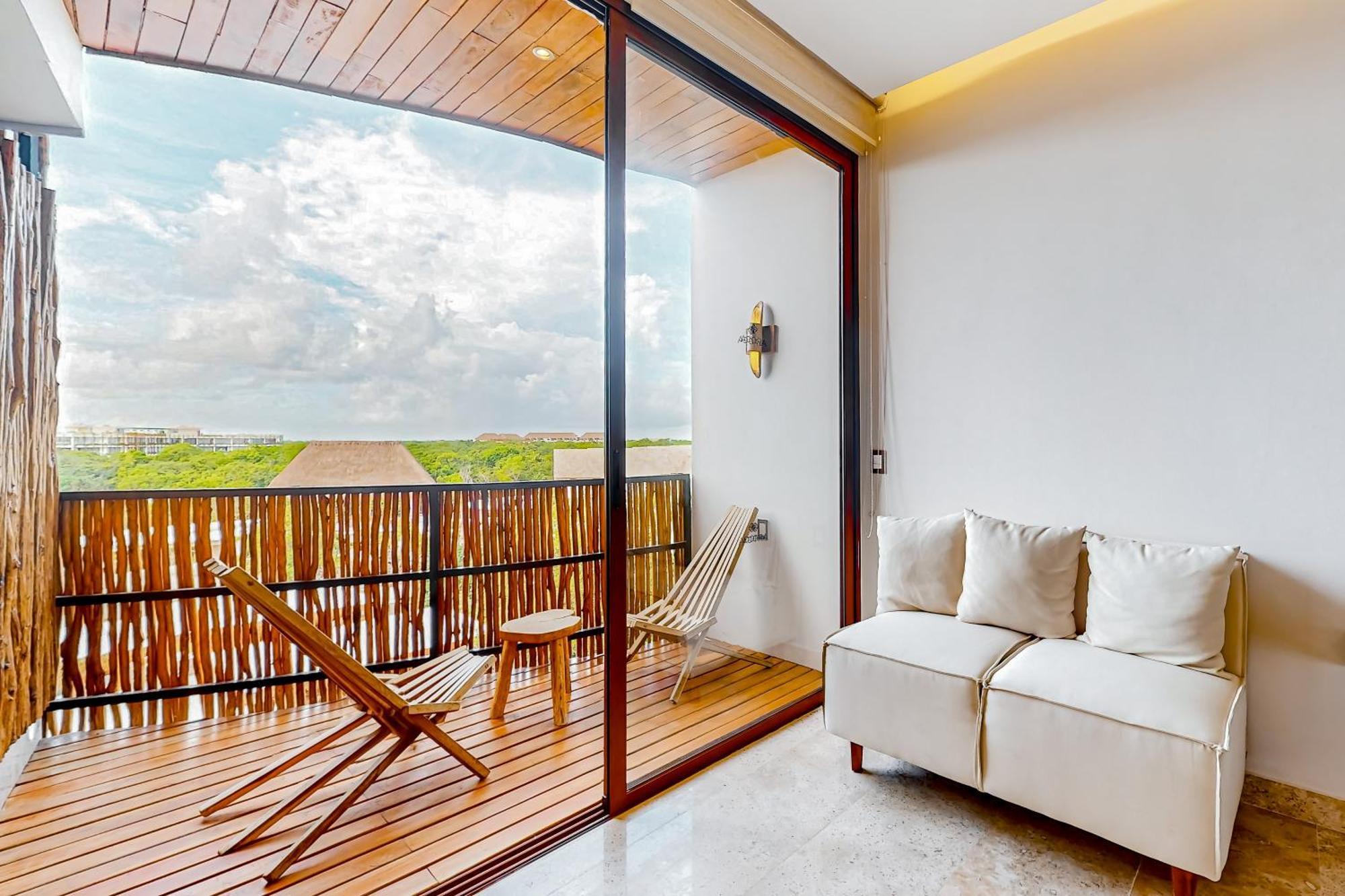 Adora 406 At Av Kukulkan Tulum