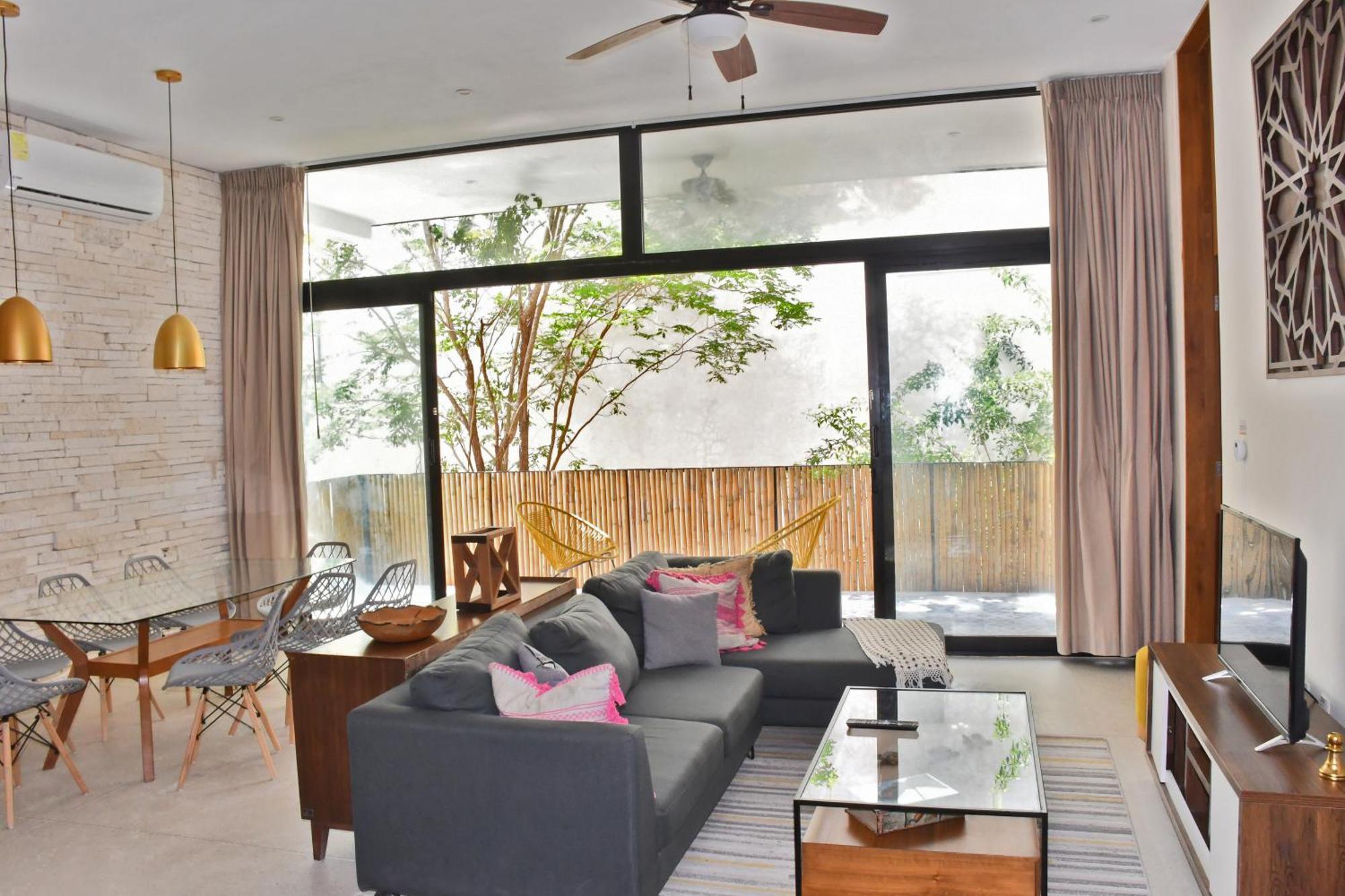 Manor By The Spot Apartamento *