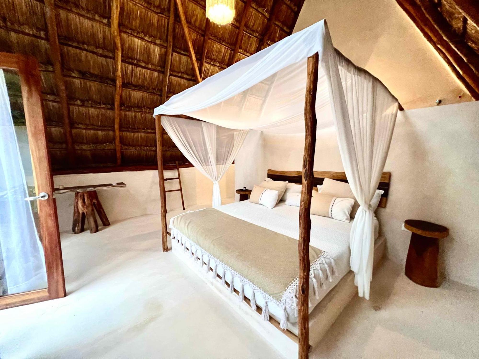 Tzunum Jade Lodge Tulum