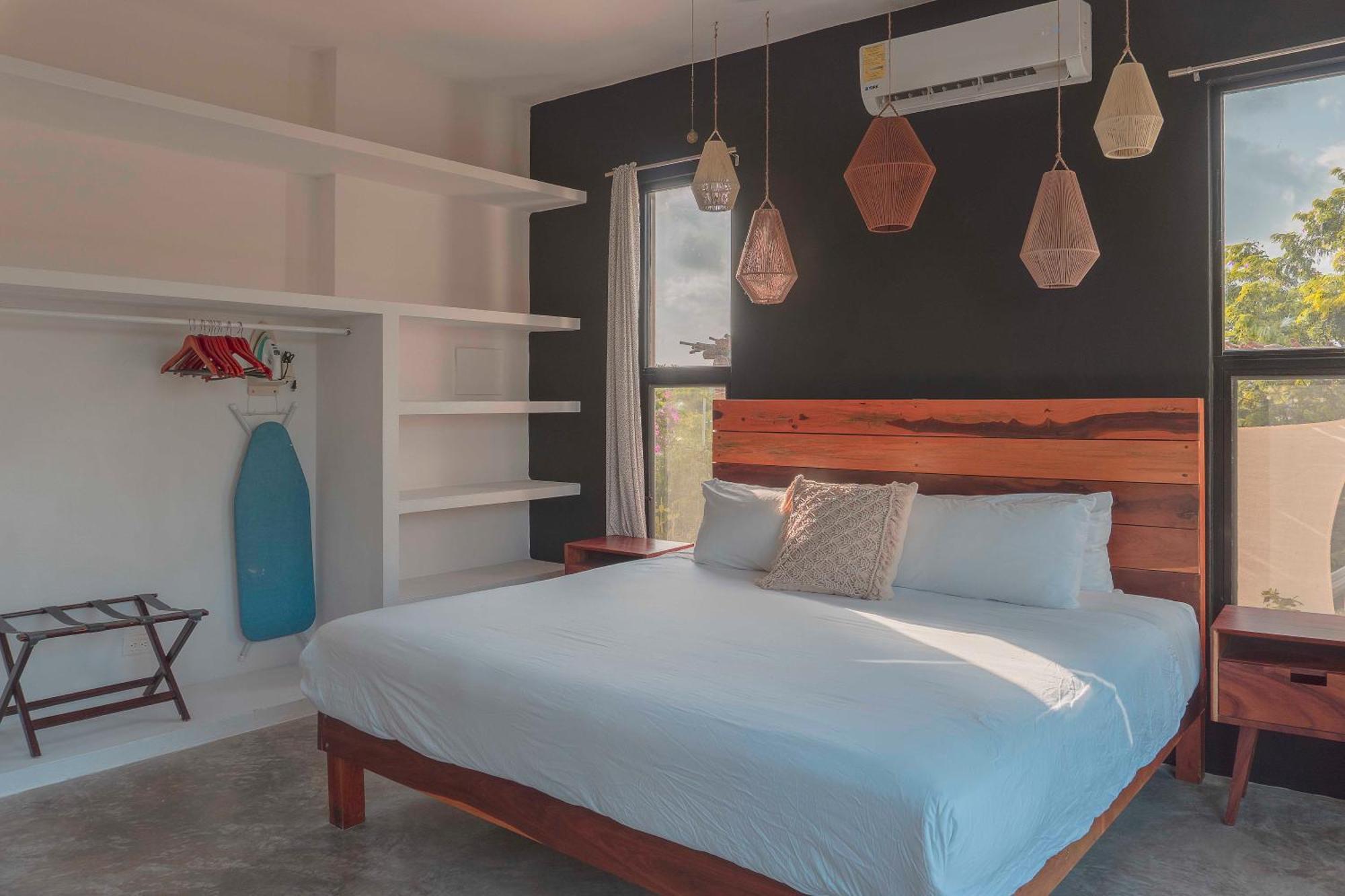 Naats Amigos Aparthotel *