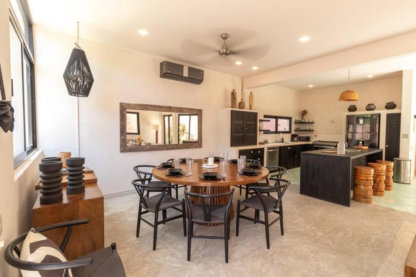 Casa Petra Of La Veleta 4br Heart Of *