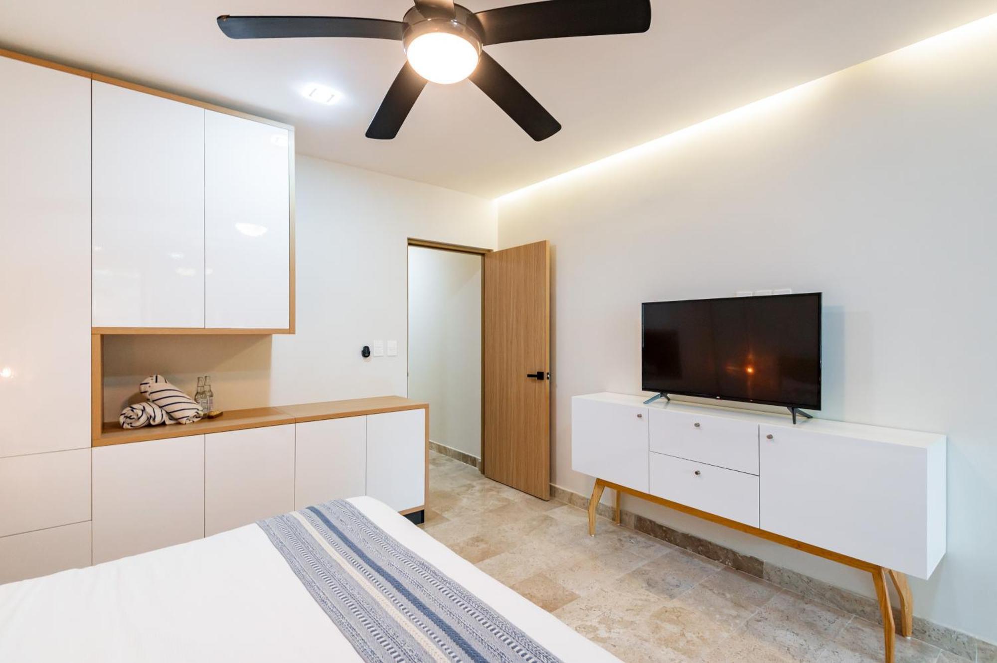 Apartment G-105 With Private Pool *