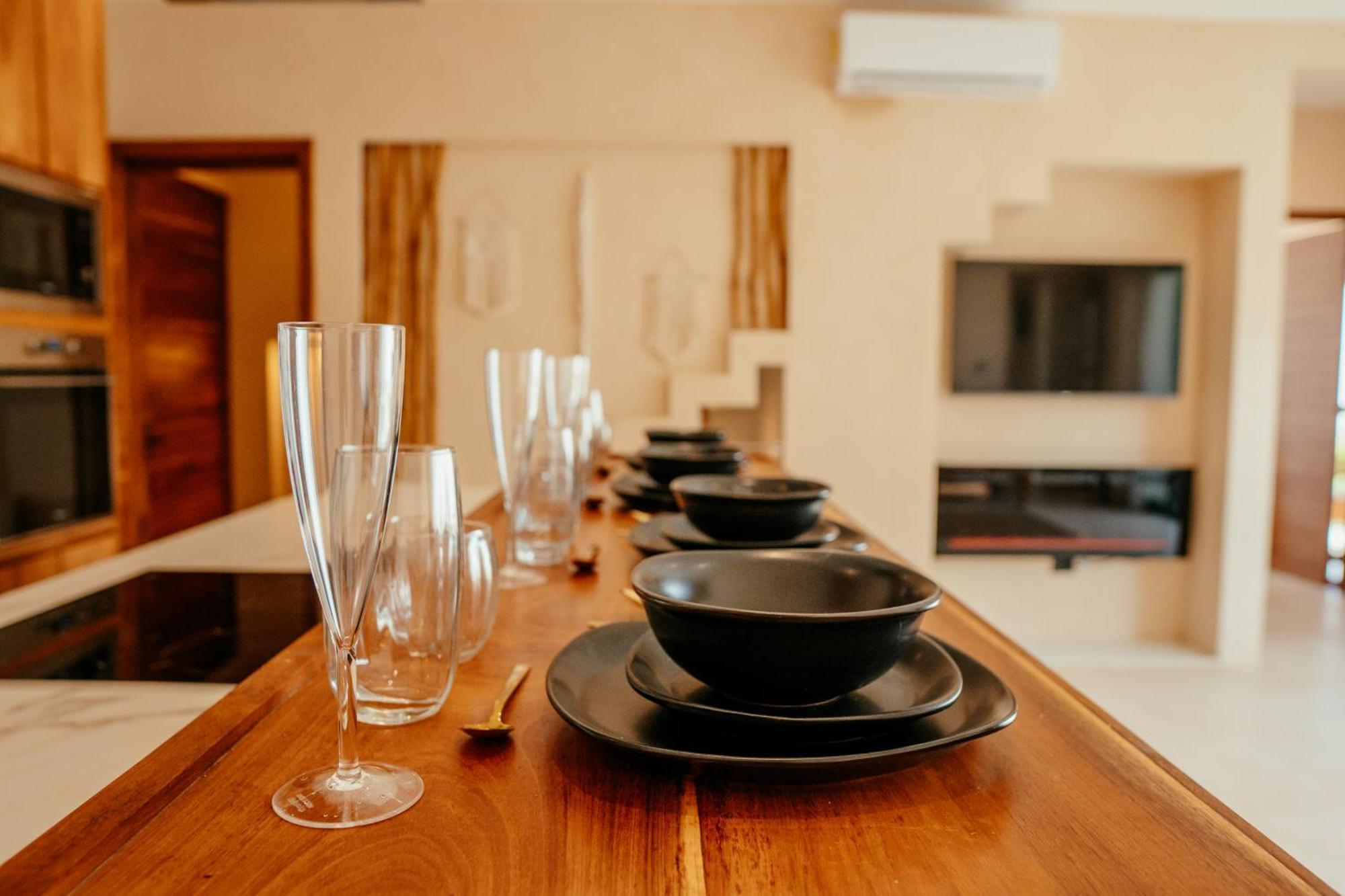 Villa Luxury Large Villa/2 Pools/ Jacuzzi/rooftop/cenote View