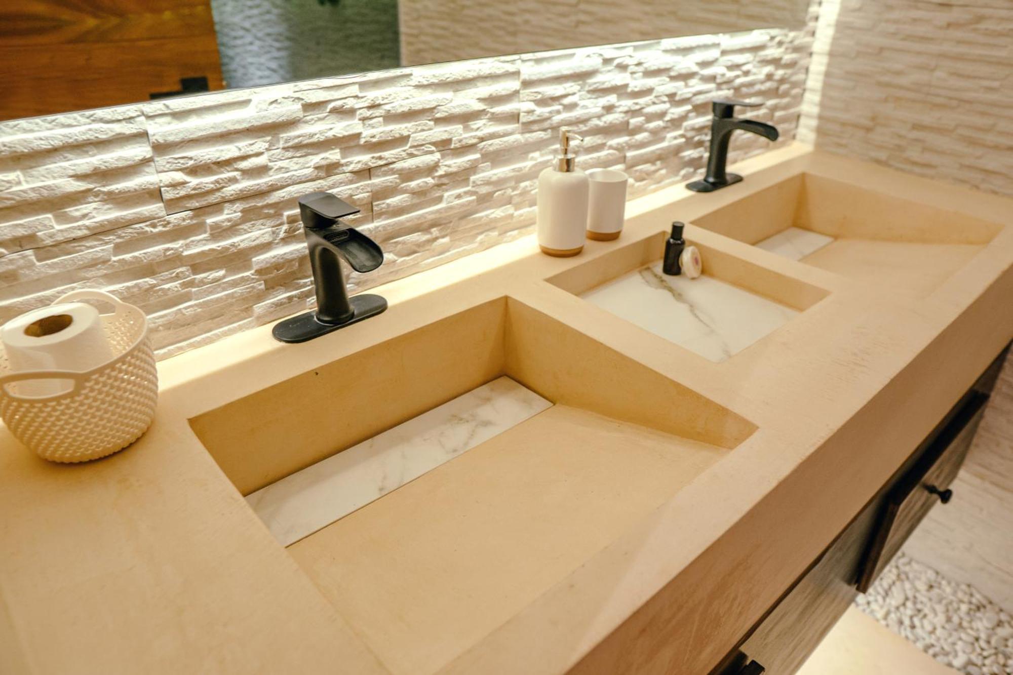 Luxury Large Villa/2 Pools/ Jacuzzi/rooftop/cenote View * Tulum