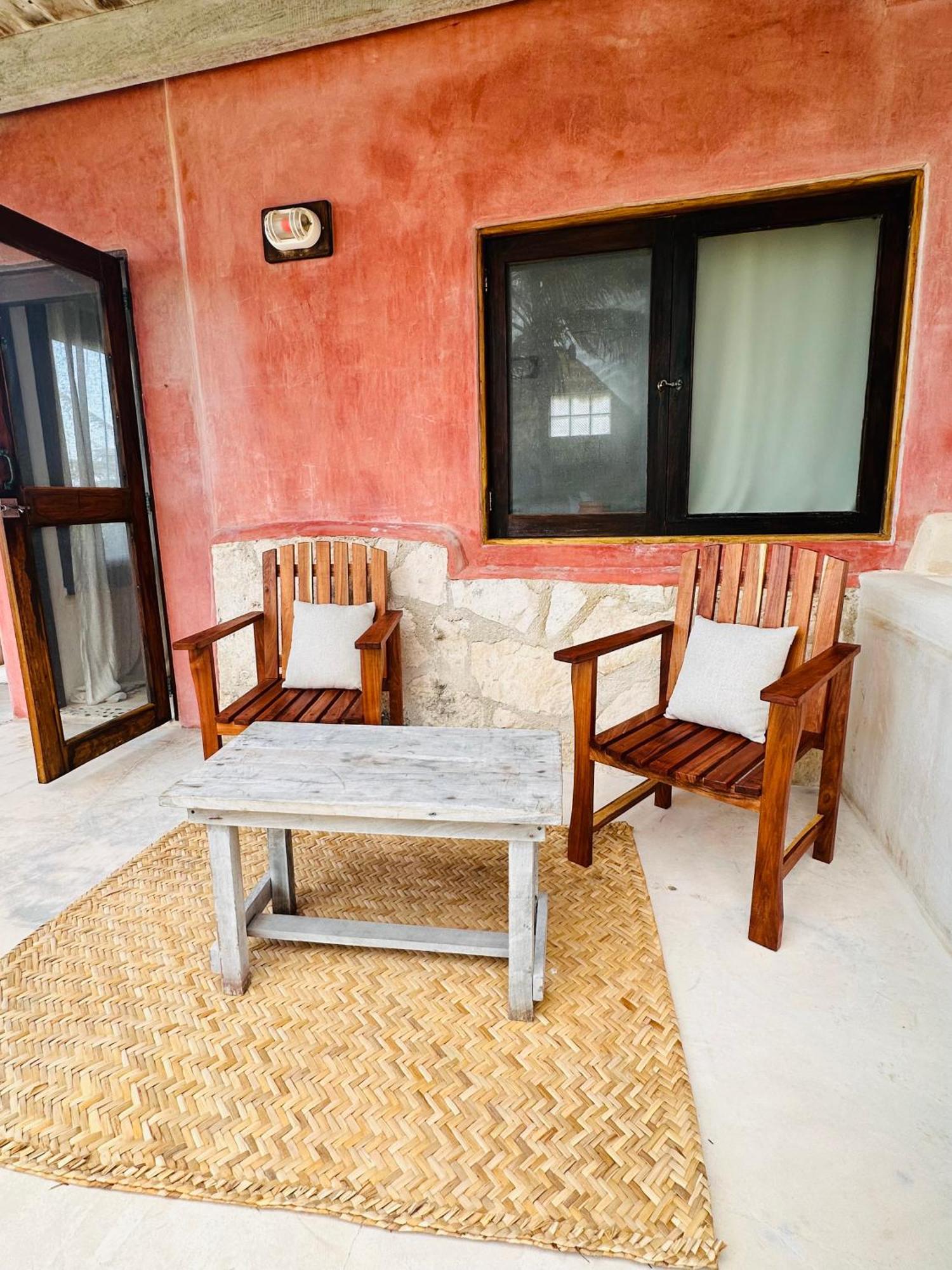 La Conchita (adults Only) 4*