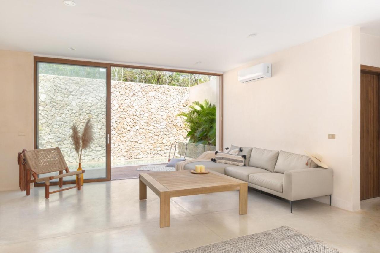 Stunning & Brand New 6 Pax Villa