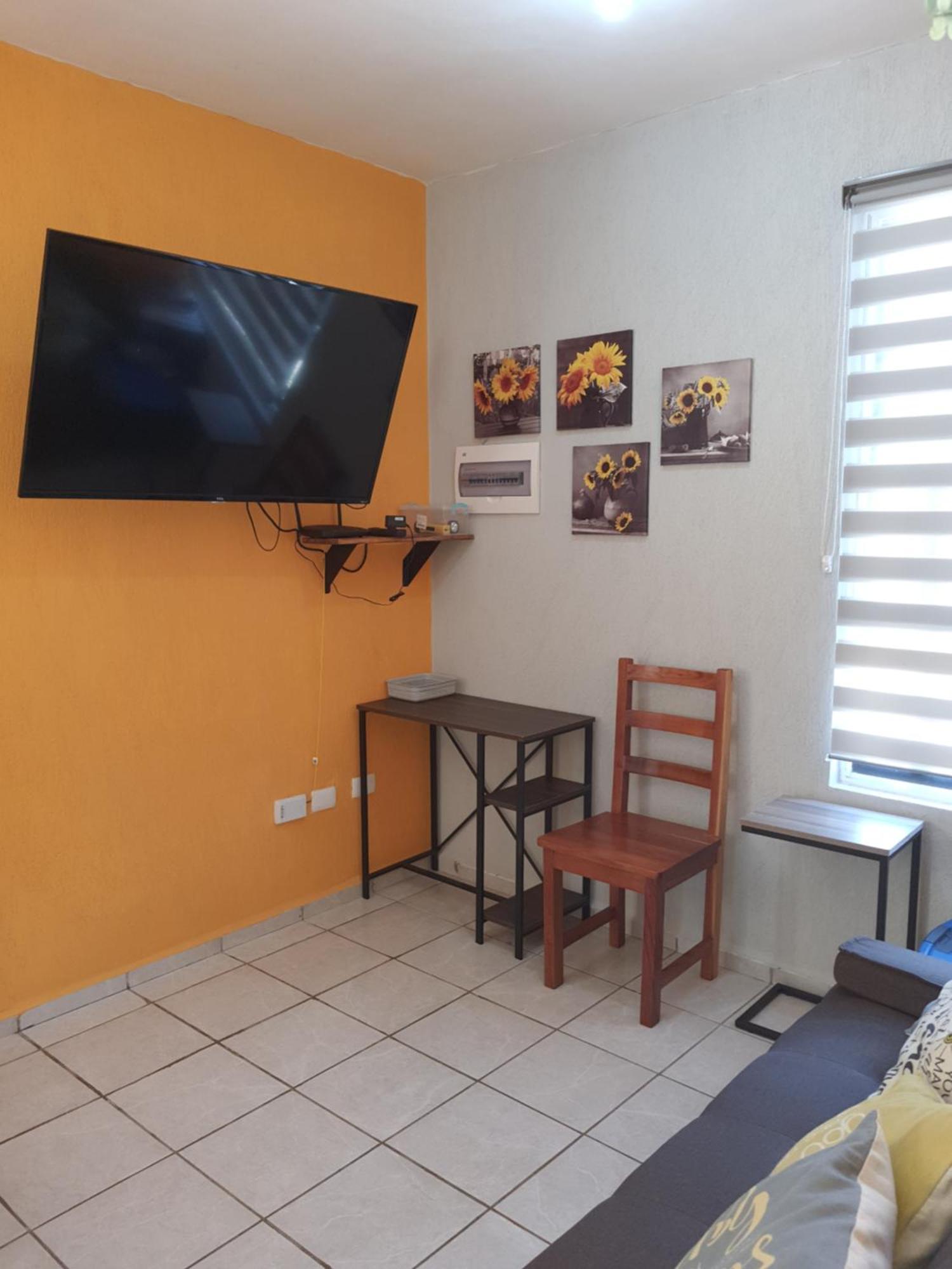 Casa Girasol Apartment *