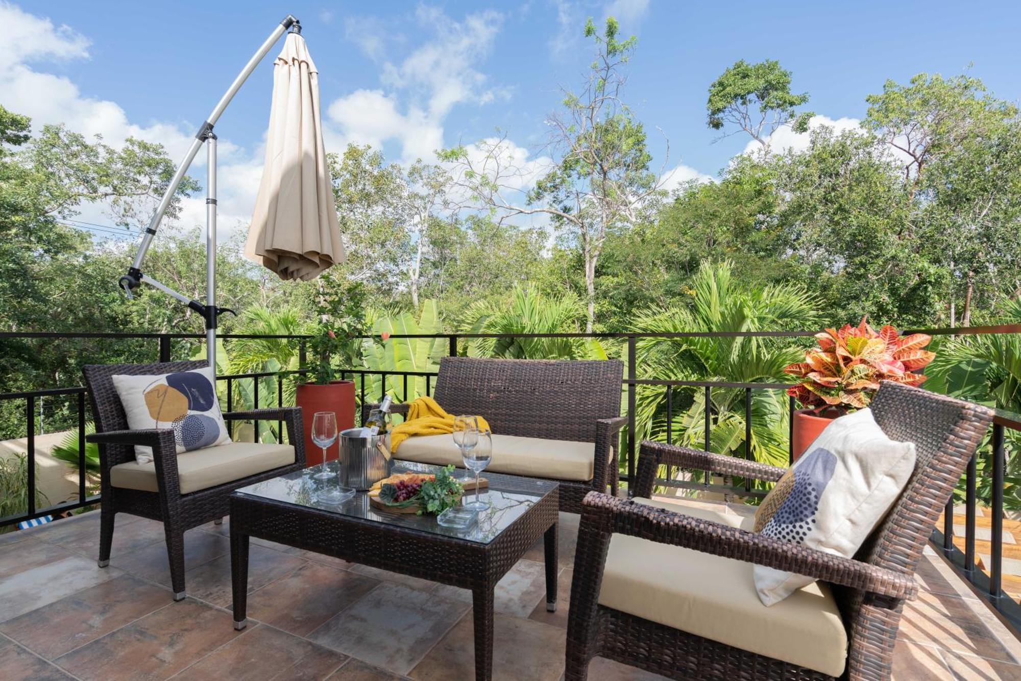 Stunning For 10-cabana-private Pool-parking Holiday home *