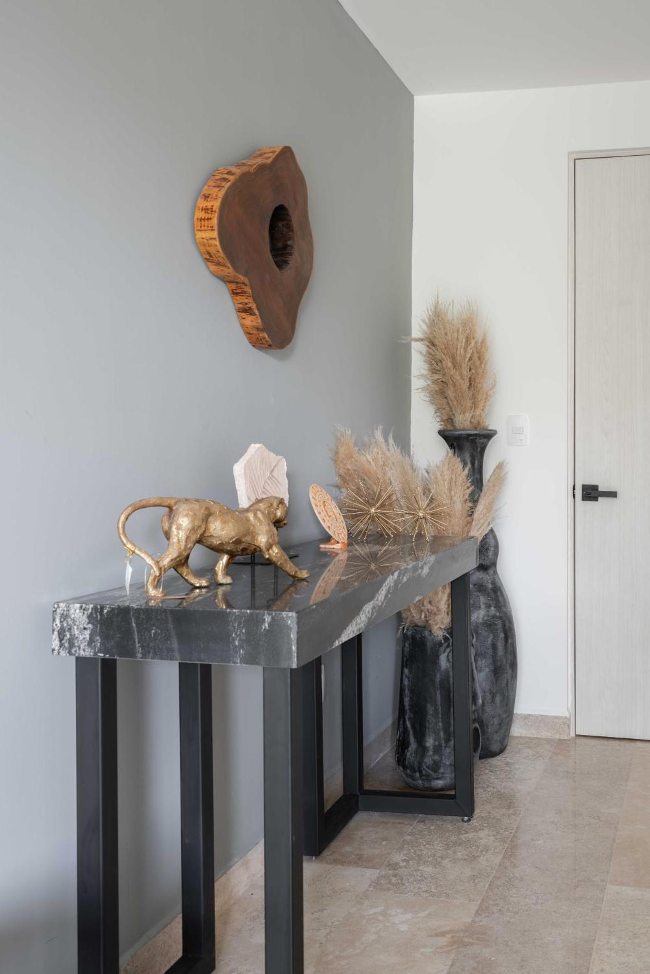 Holiday home 2bd With Rooftop Pool Near