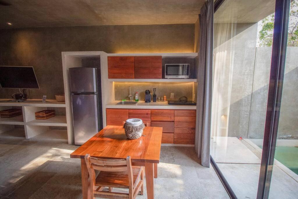 Cozy In The Jungle With Private Pool Plunge Apartment