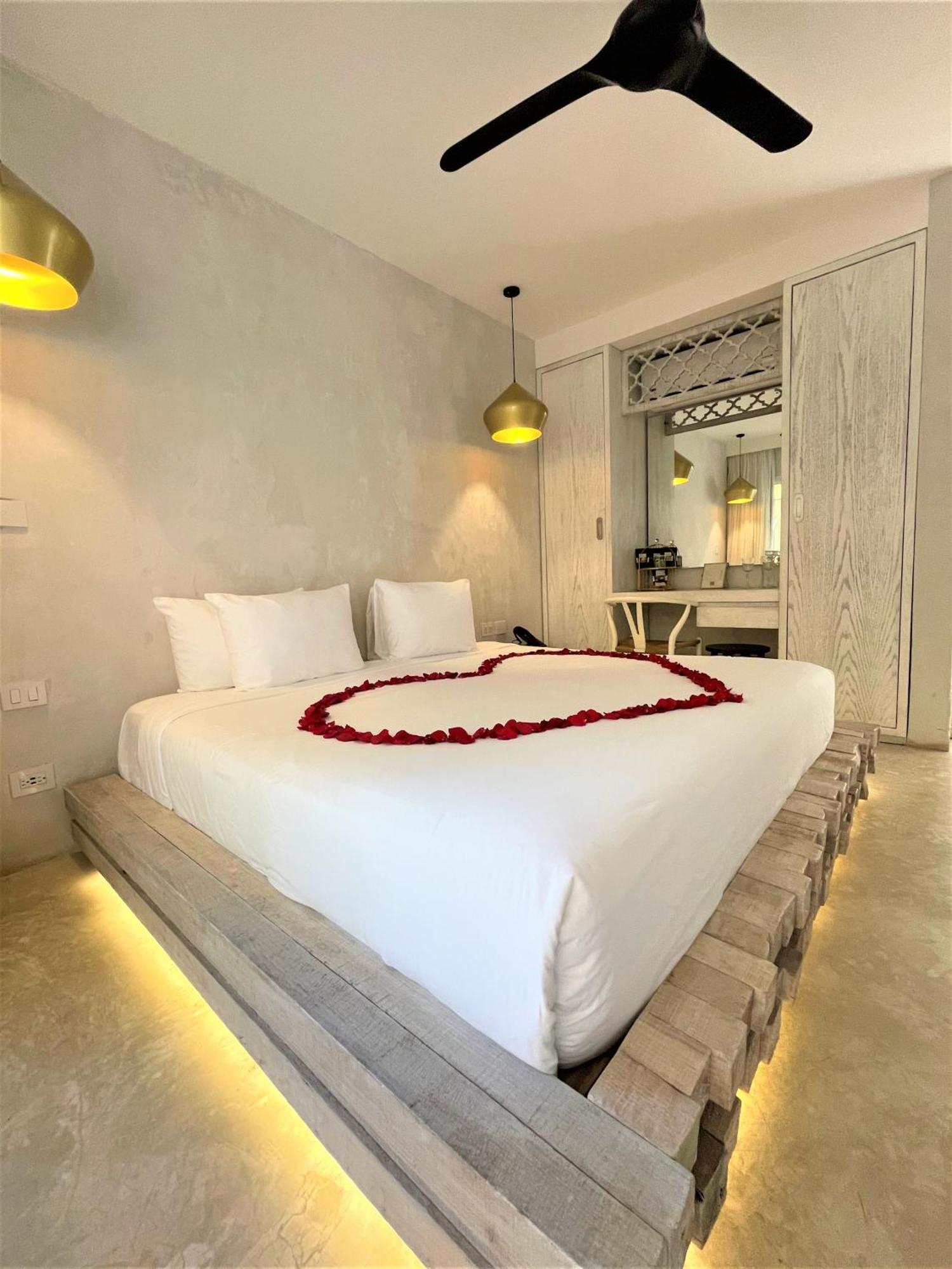 Hotel Layla - Adults Only