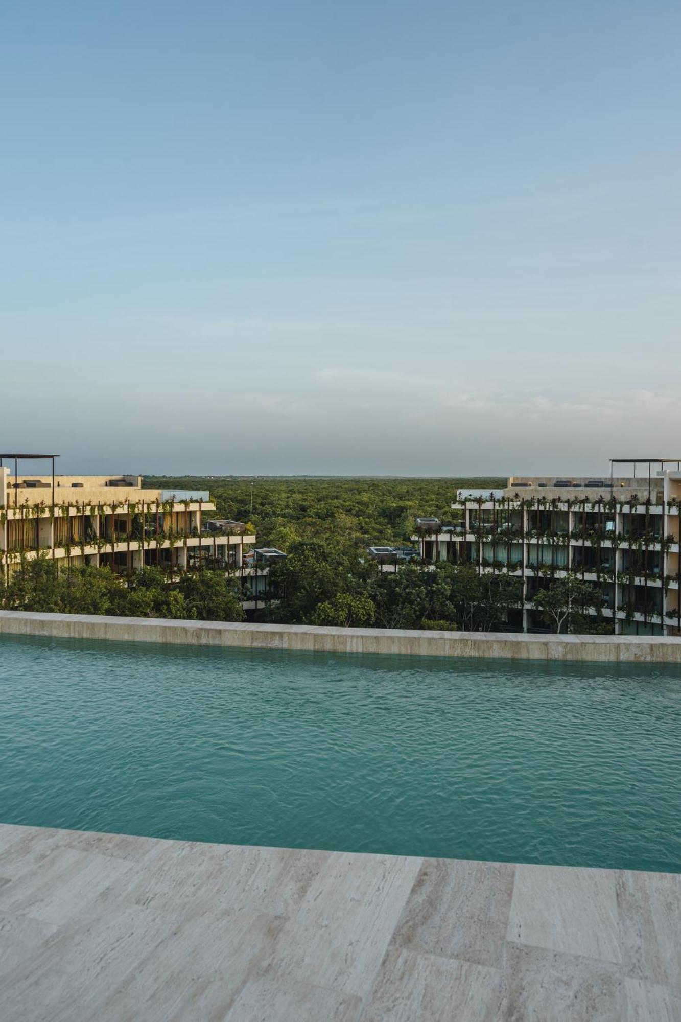 Luxury Loft With Pools, Gym, Rooftop And Panoramic Views