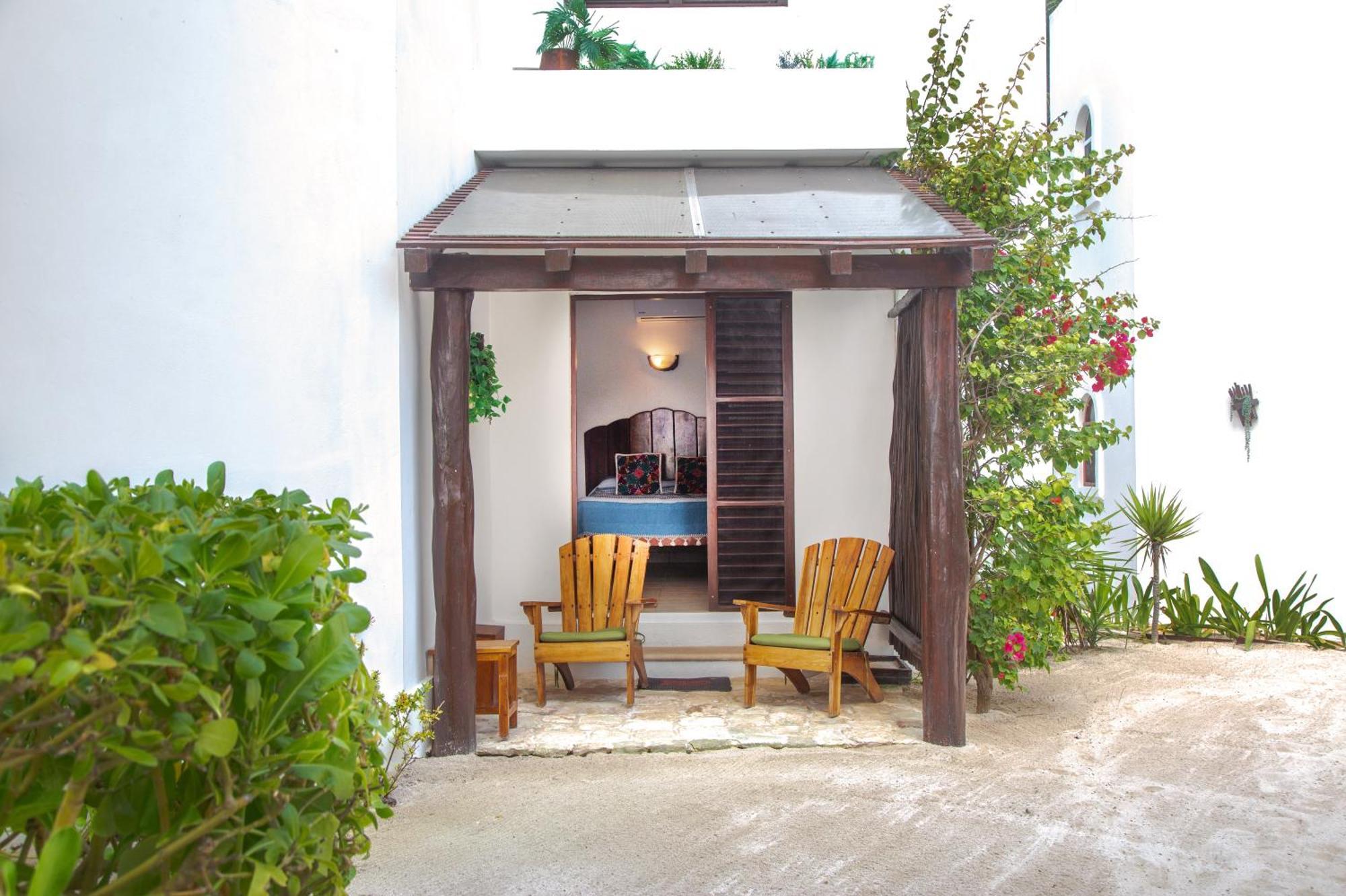 Casa Colibri Tankah 3*