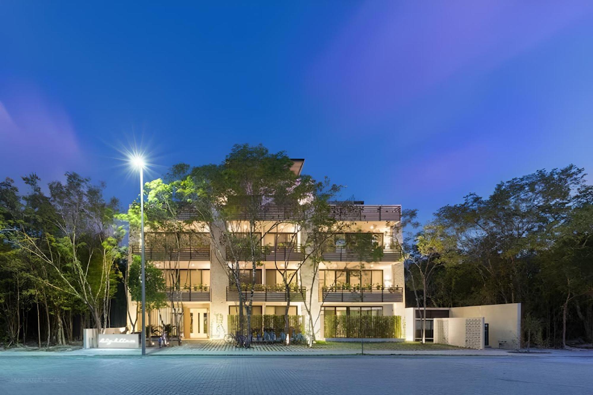 Prive Modern With Private Pool In Apartment