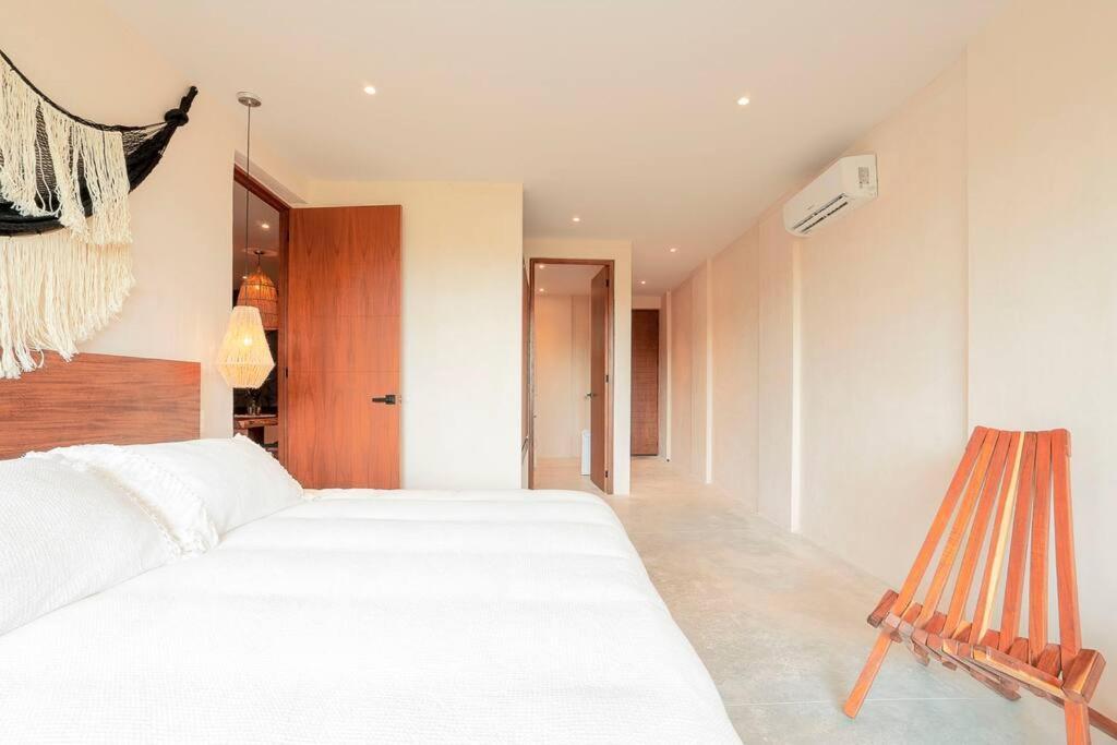 Amazing And New 2 Bedroom La Veleta Apartment