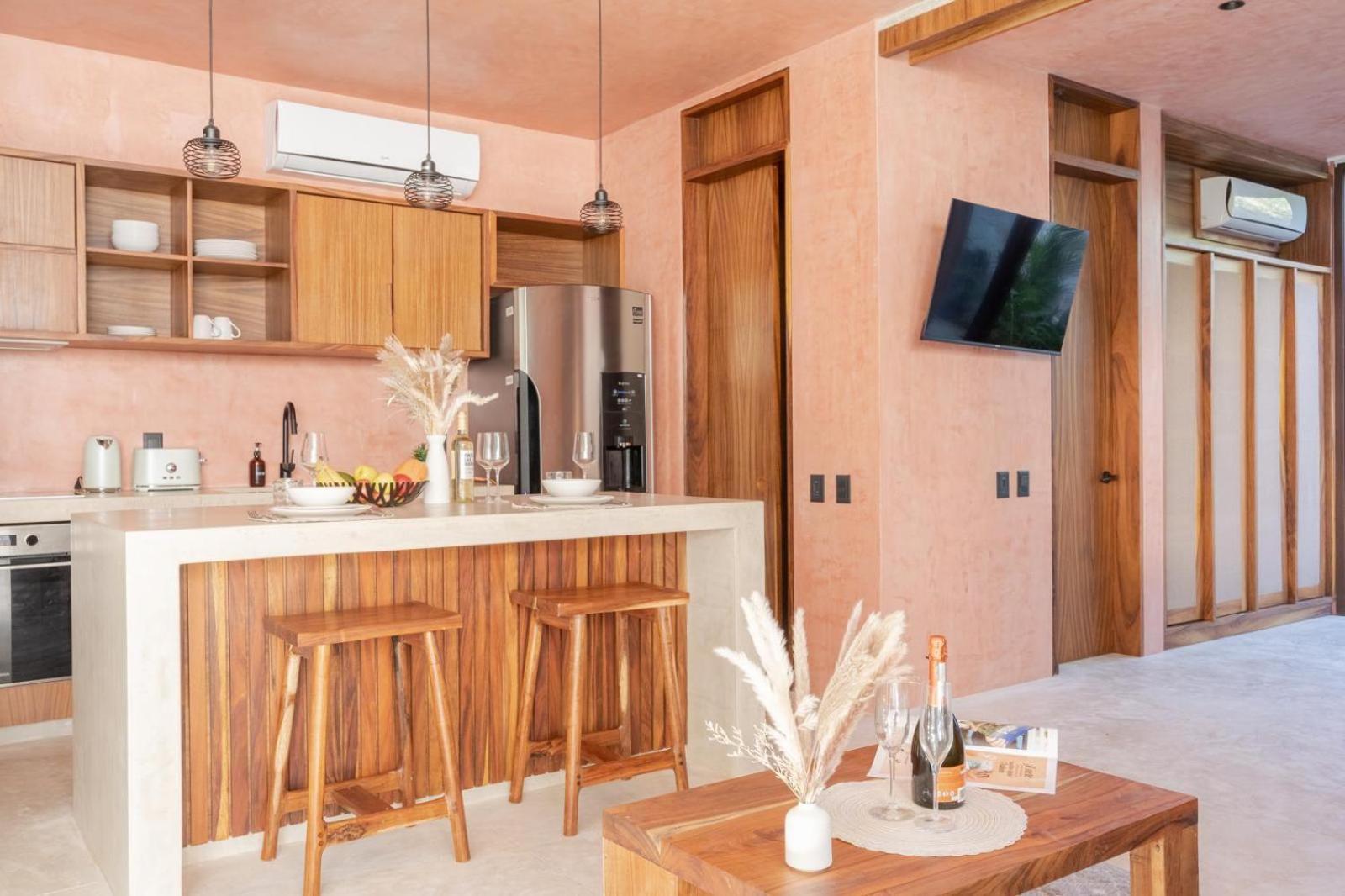 Villa Primrose Jungle Paradise Villa, 3brd, Island Shower, 2 Private Pools, Gourmet Dining & 24hr Security Tulum