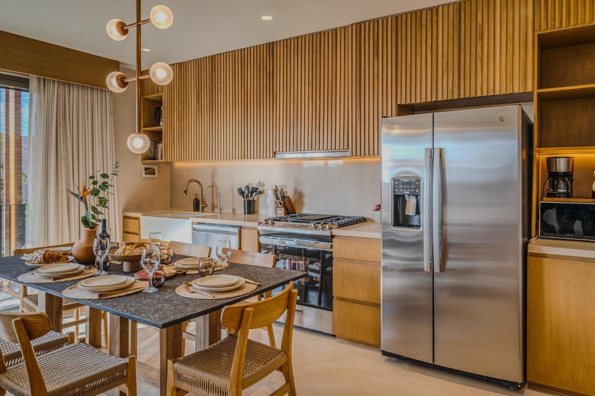 Apartment Heavenly 3br Ph W Private Pool, Gym, Yoga Class *