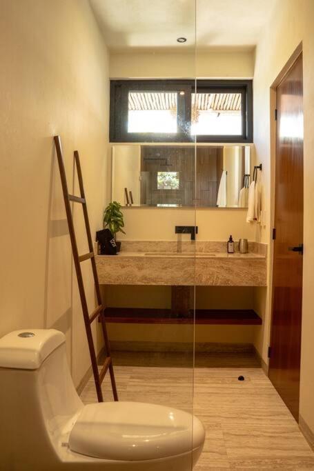 New 1 Bed - - Private Terrace Apartment *