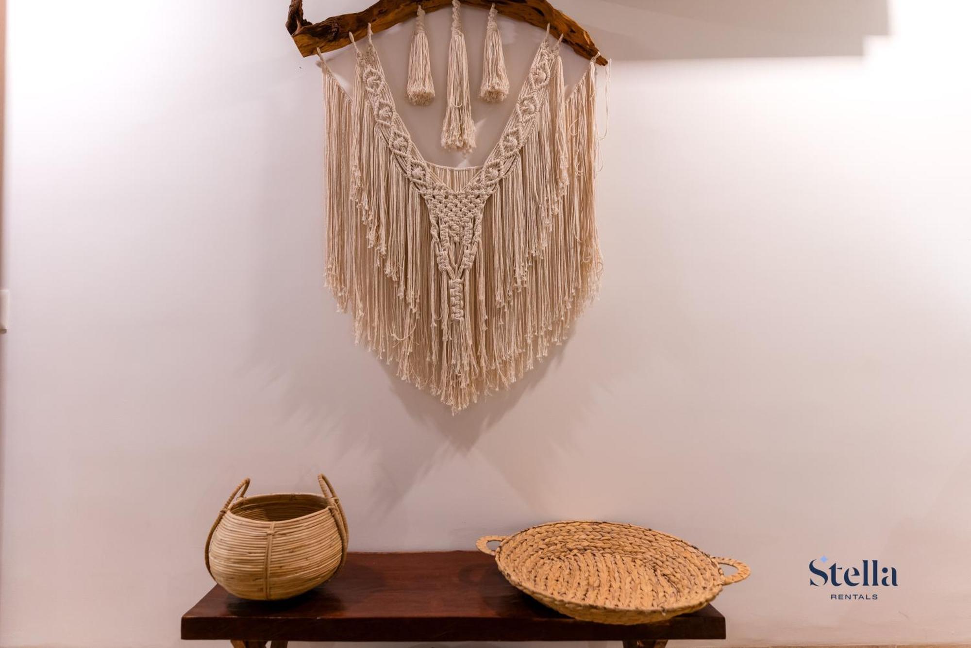 Private Rooftop 1br With Stunning Common Areas Apartment