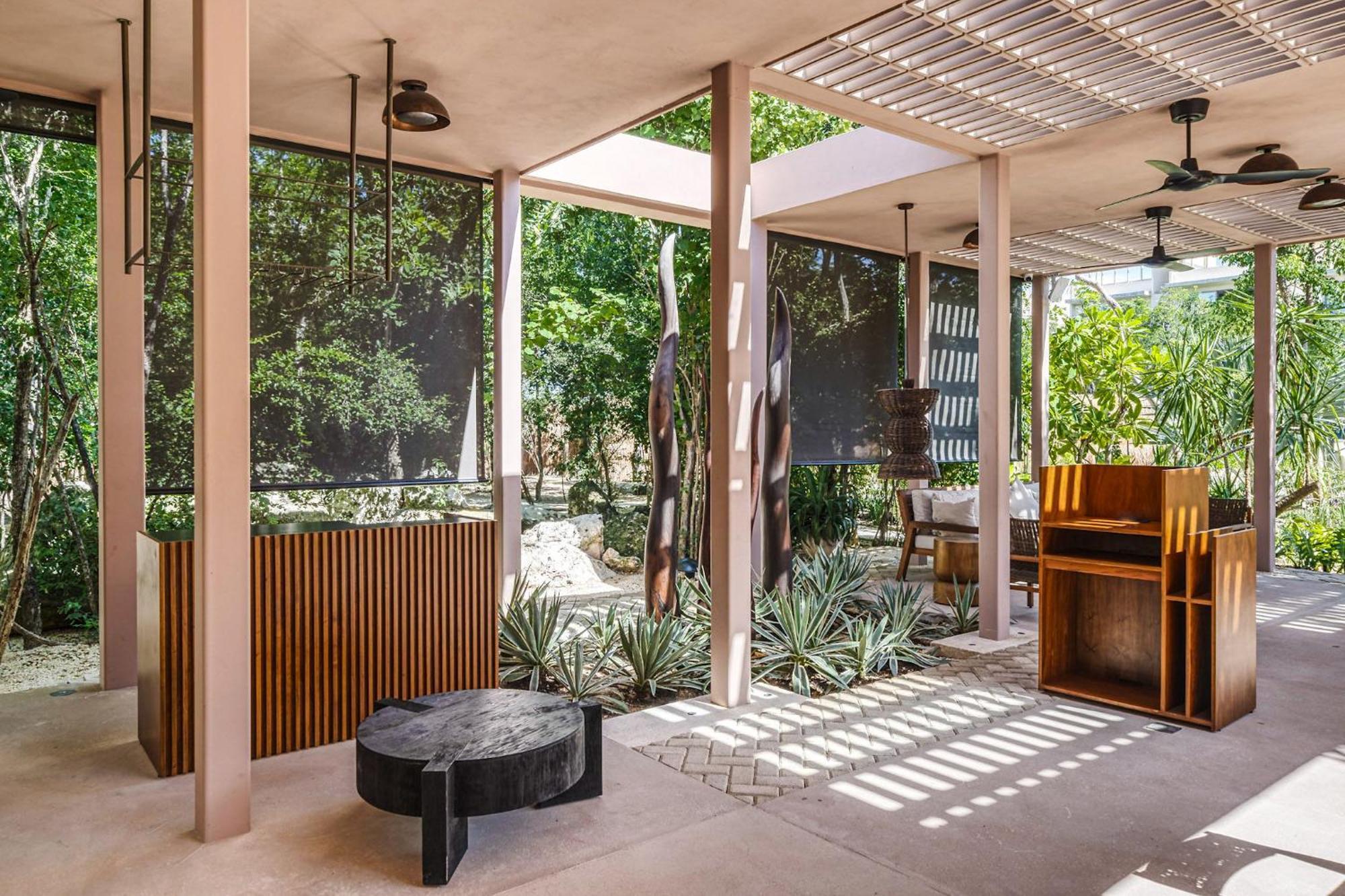 Apartment Stunning 1br In Jungle With Pool, Restaurant And Gym