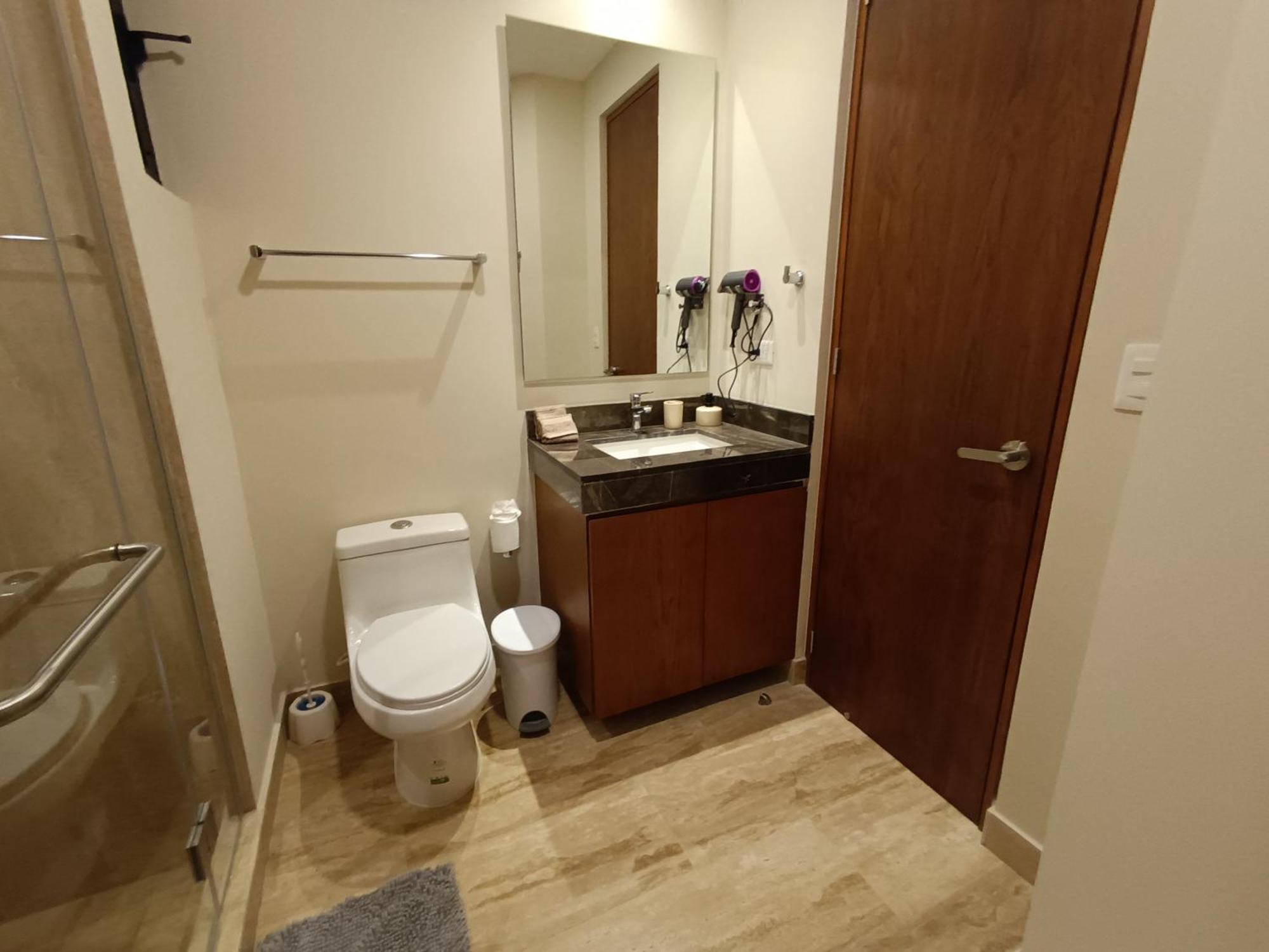 Luxury & Modern In Amenities By Yeah