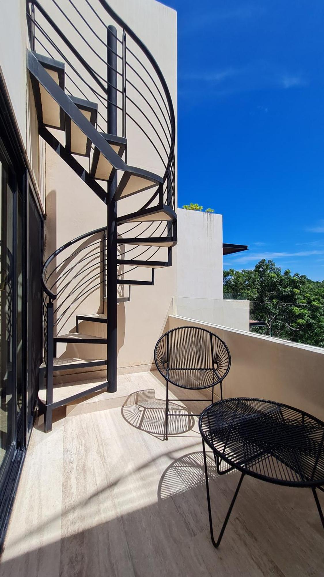 Luxury & Modern In Amenities By Yeah Apartment