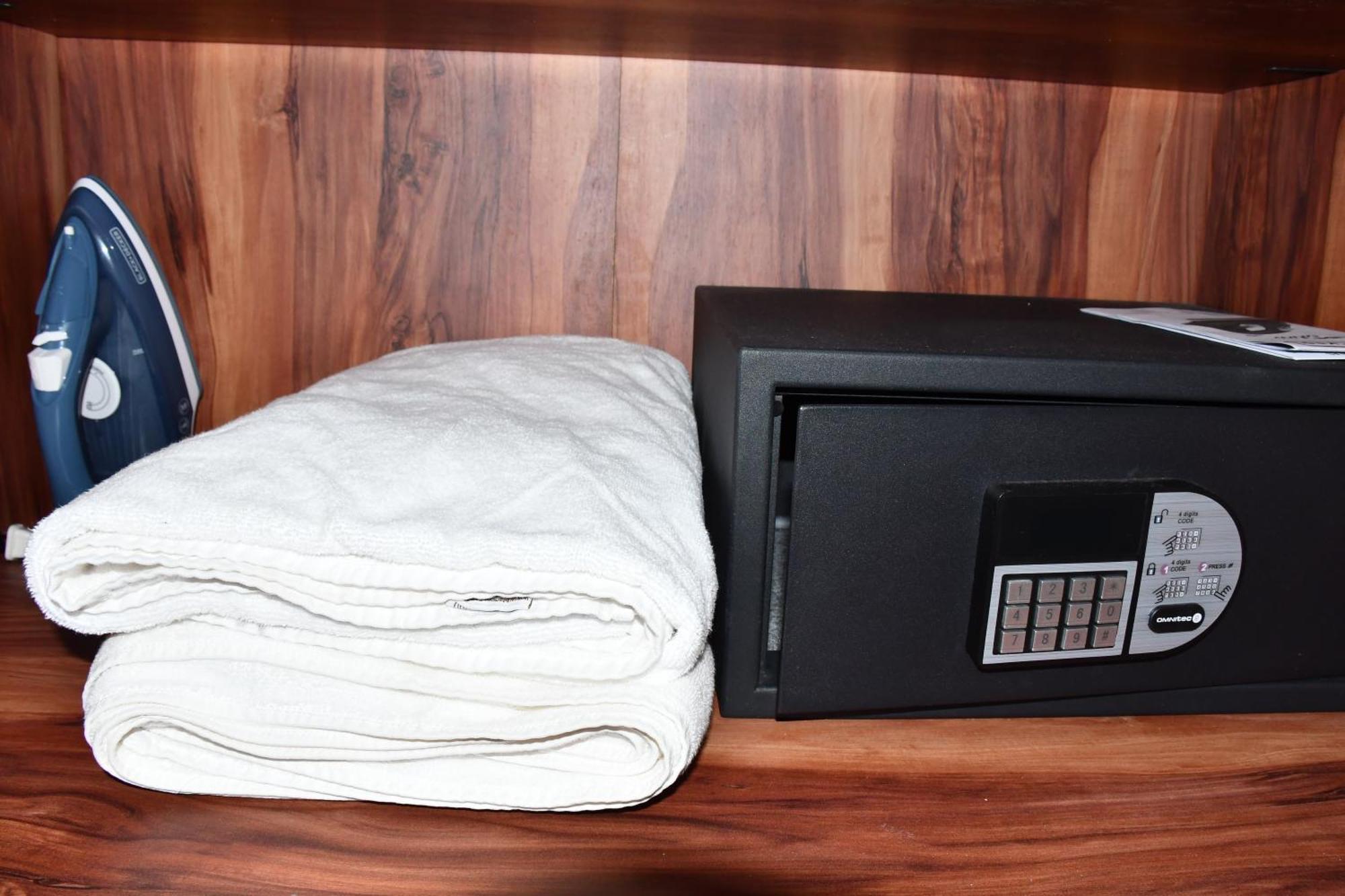 Apartment Nook By The Spot