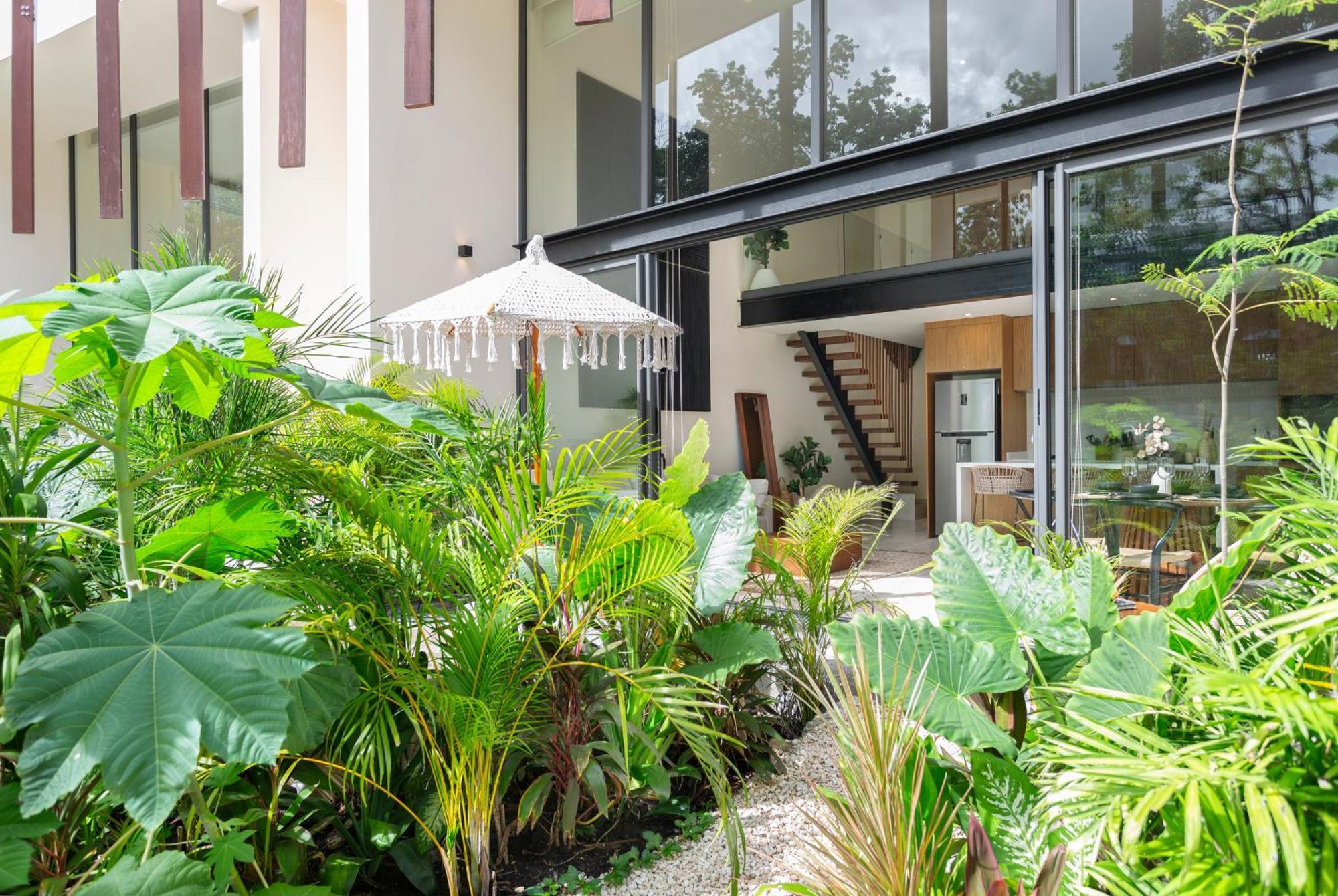 Mistiq Temple Ii Luxury Apartment