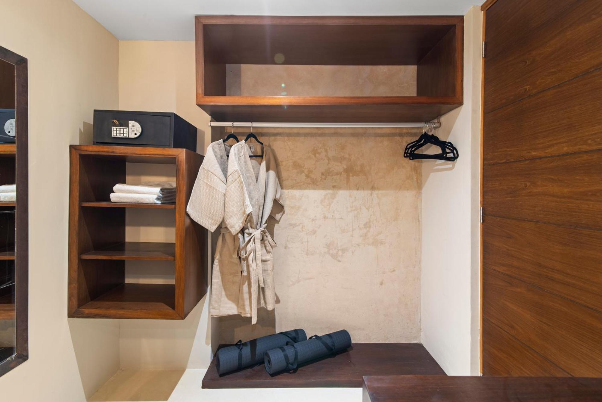 Kahatsa' Boutique Tulum