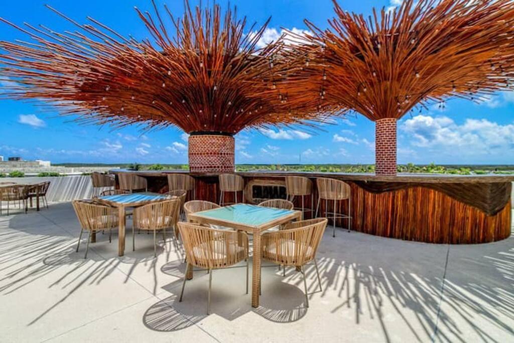 Beautiful With Rooftop Pool And Fitness Area Apartment *