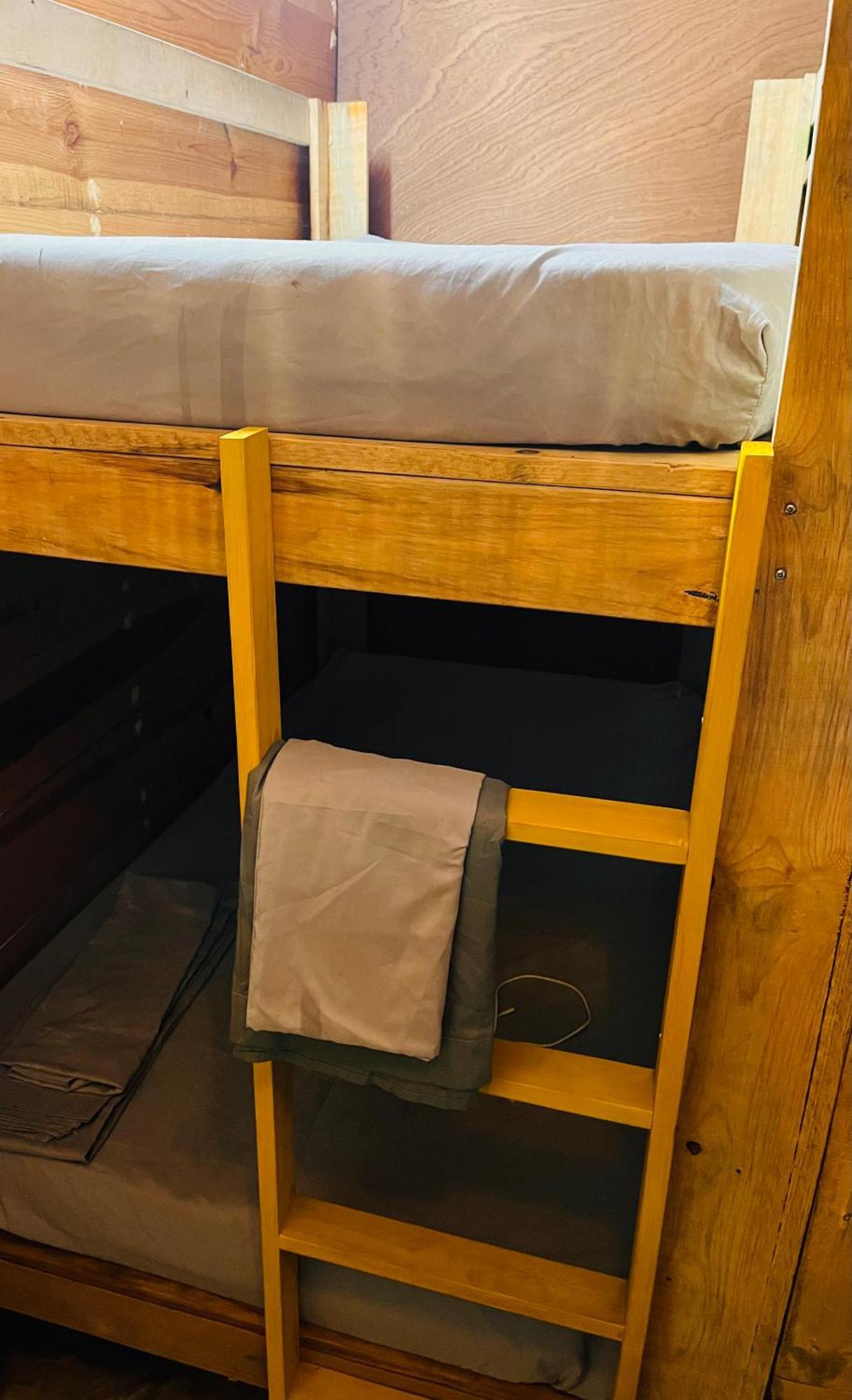 Guest house Aventura *