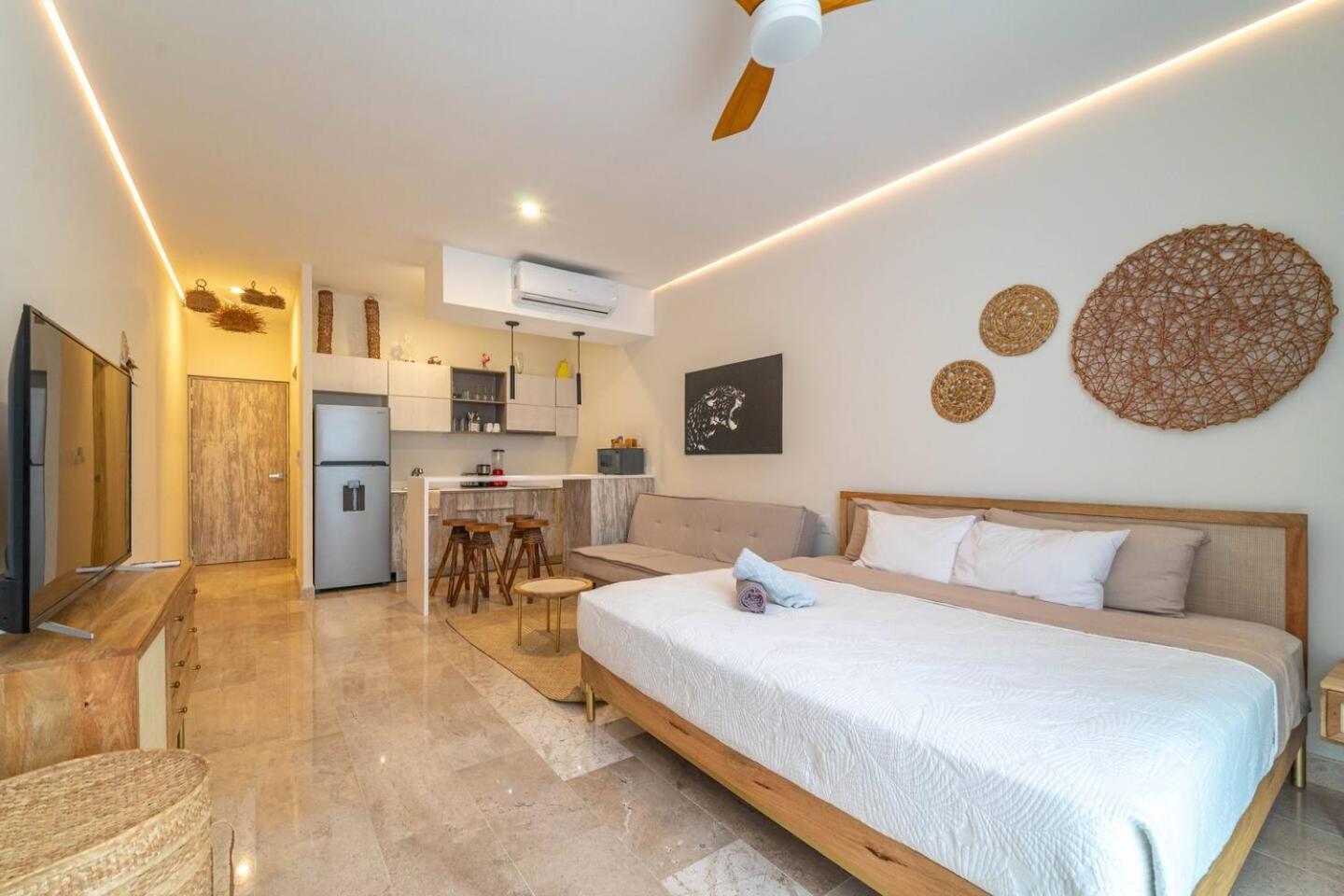 Stylish Boho With Rooftop Pool